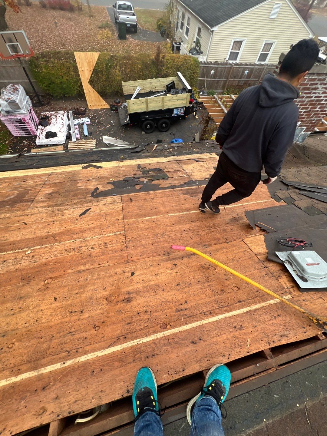 Autumn Brown Shingles by Reimagine Roofing