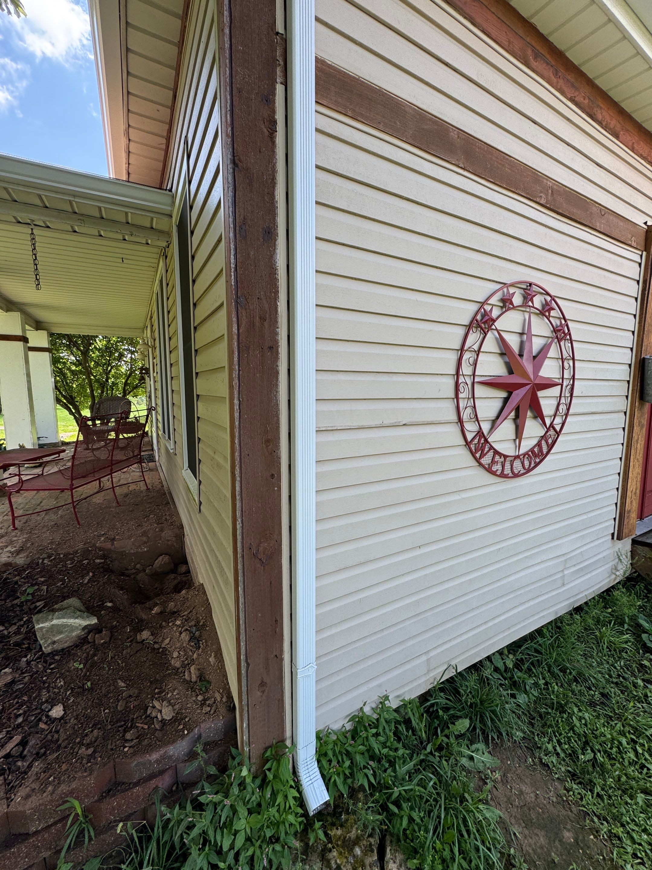 2271 Yellow Rock Road De Soto by Acute Roofing And Exteriors 