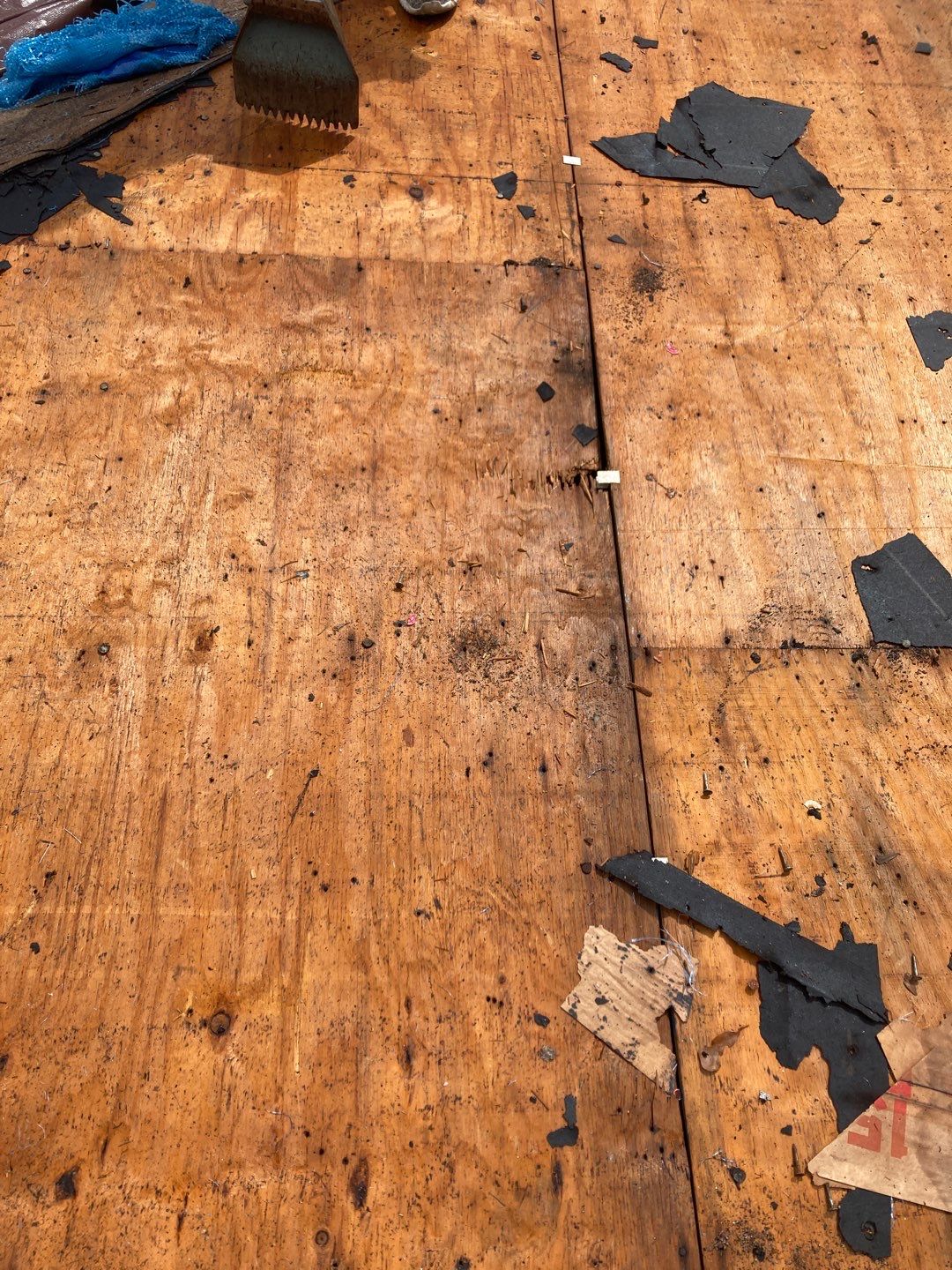 Residential Roofing Installation using Roof Replacement by American Roofing & Construction LLC