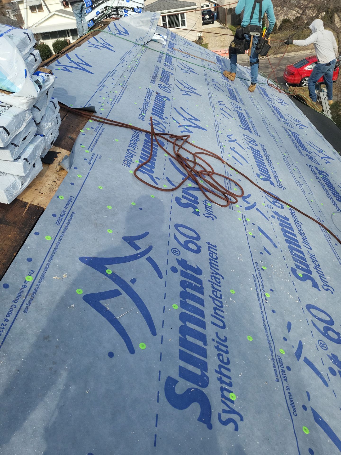 Atlas Pinnacle, Color: Morning Harvest, Drip Edge: Royal Brown by Eagle Eye Roofing