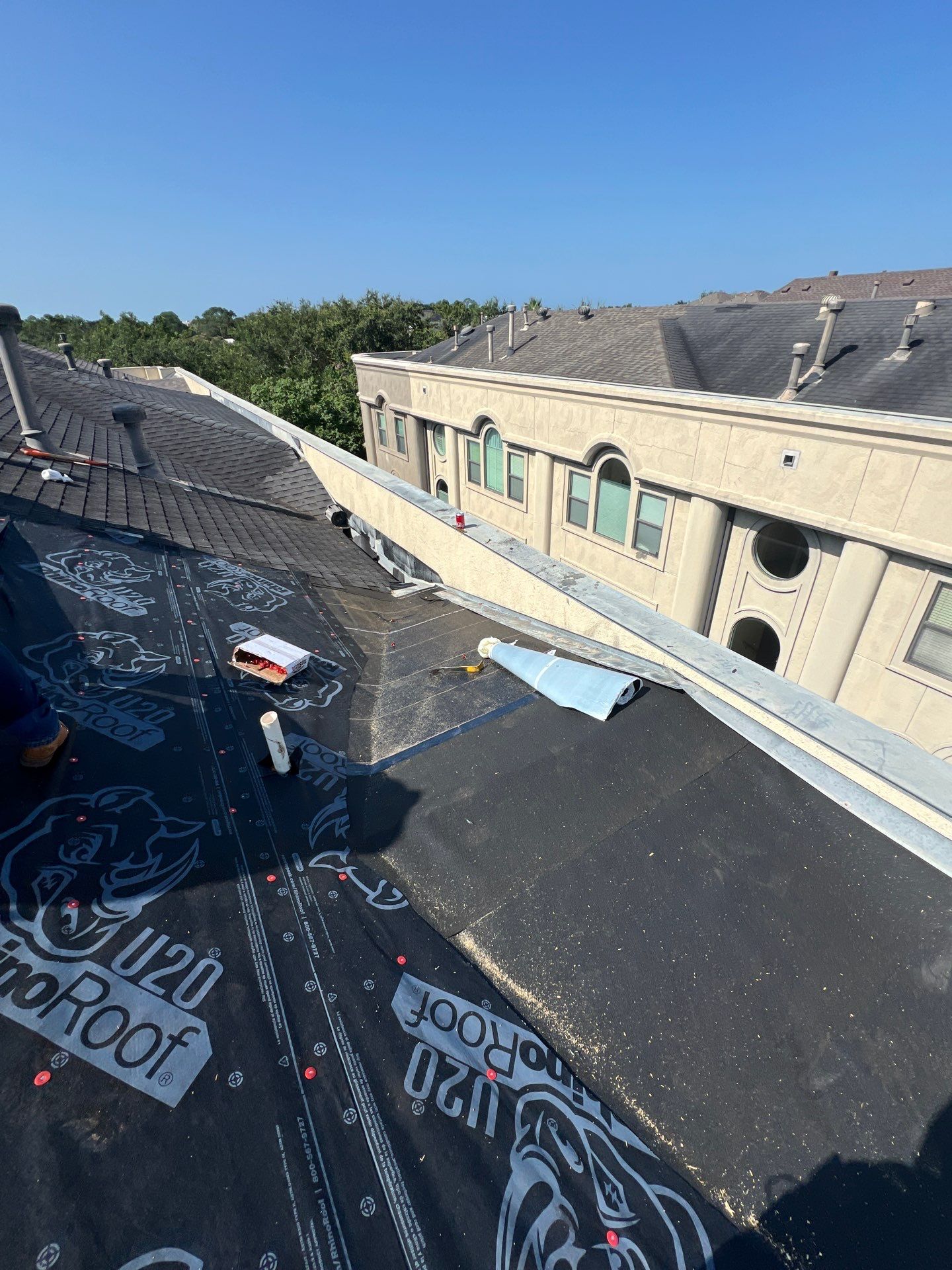 Residential Roofing Installation using Owen's Corning Duration (Lifetime) Shingles by Roof Repair Company