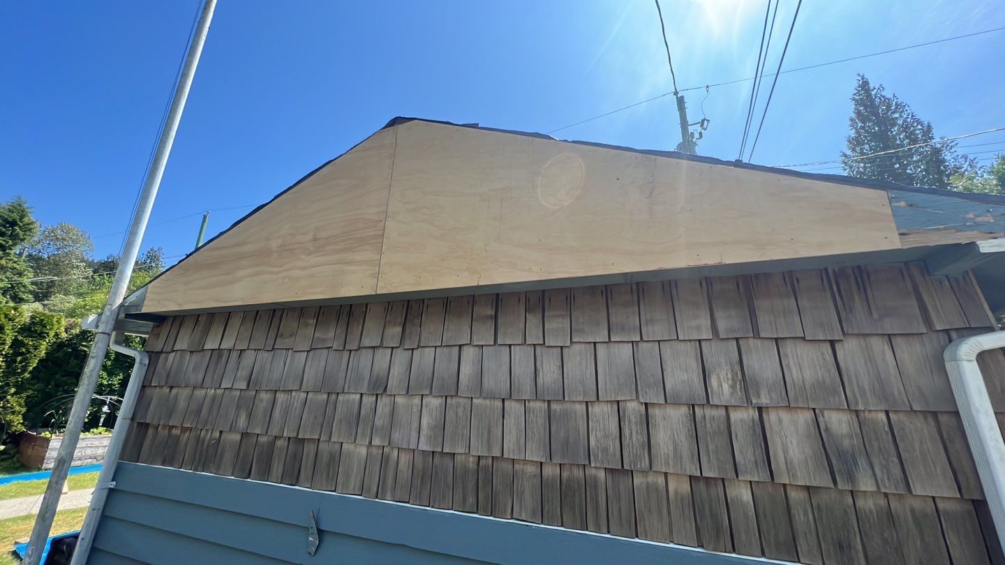 Residential ReRoofing Installation using Duraclad 26ga by Top Notch Roofing Inc