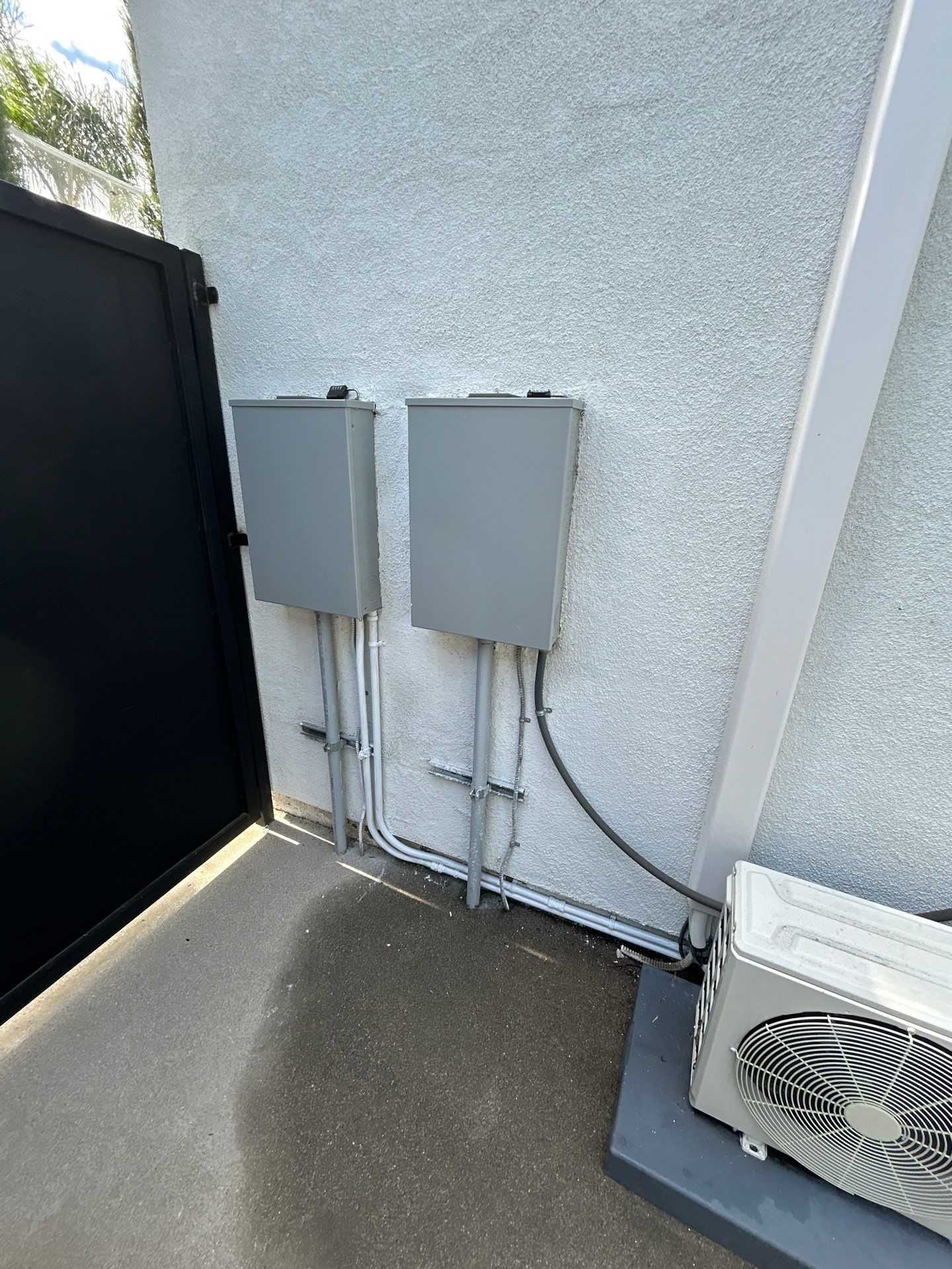 Residential Solar Panel Installation and Electrical Service Upgrade in Los Angeles by AWS Solar