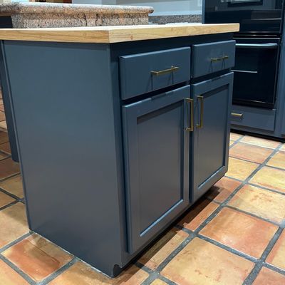 Cabinet Refinishing