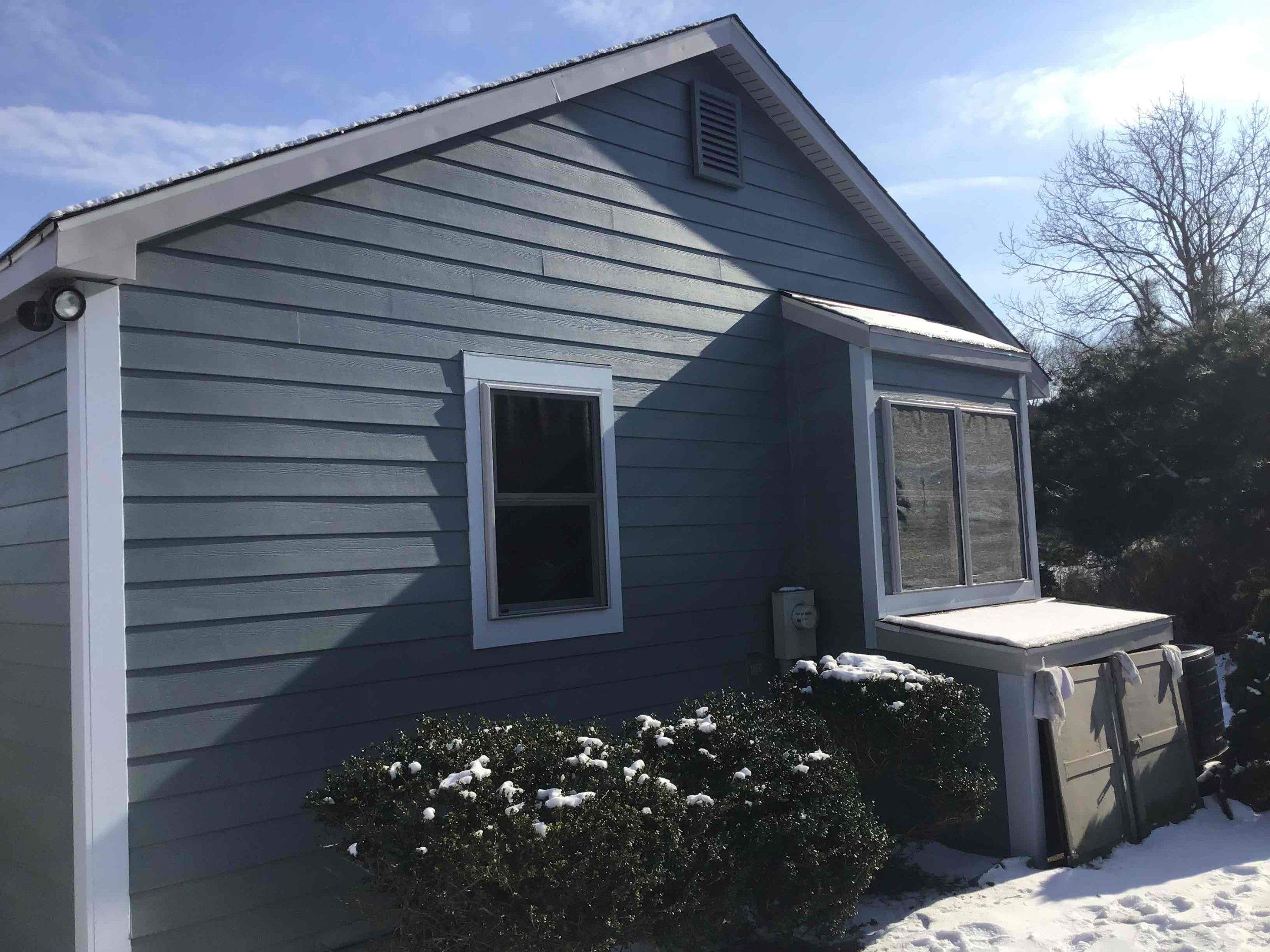 Siding Installation using Select Cedermill Eased Edge by ExteriorPros