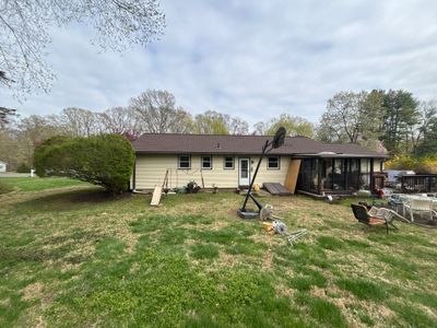 Asphalt shingles in Orange, CT gives homeowner brand new roof!