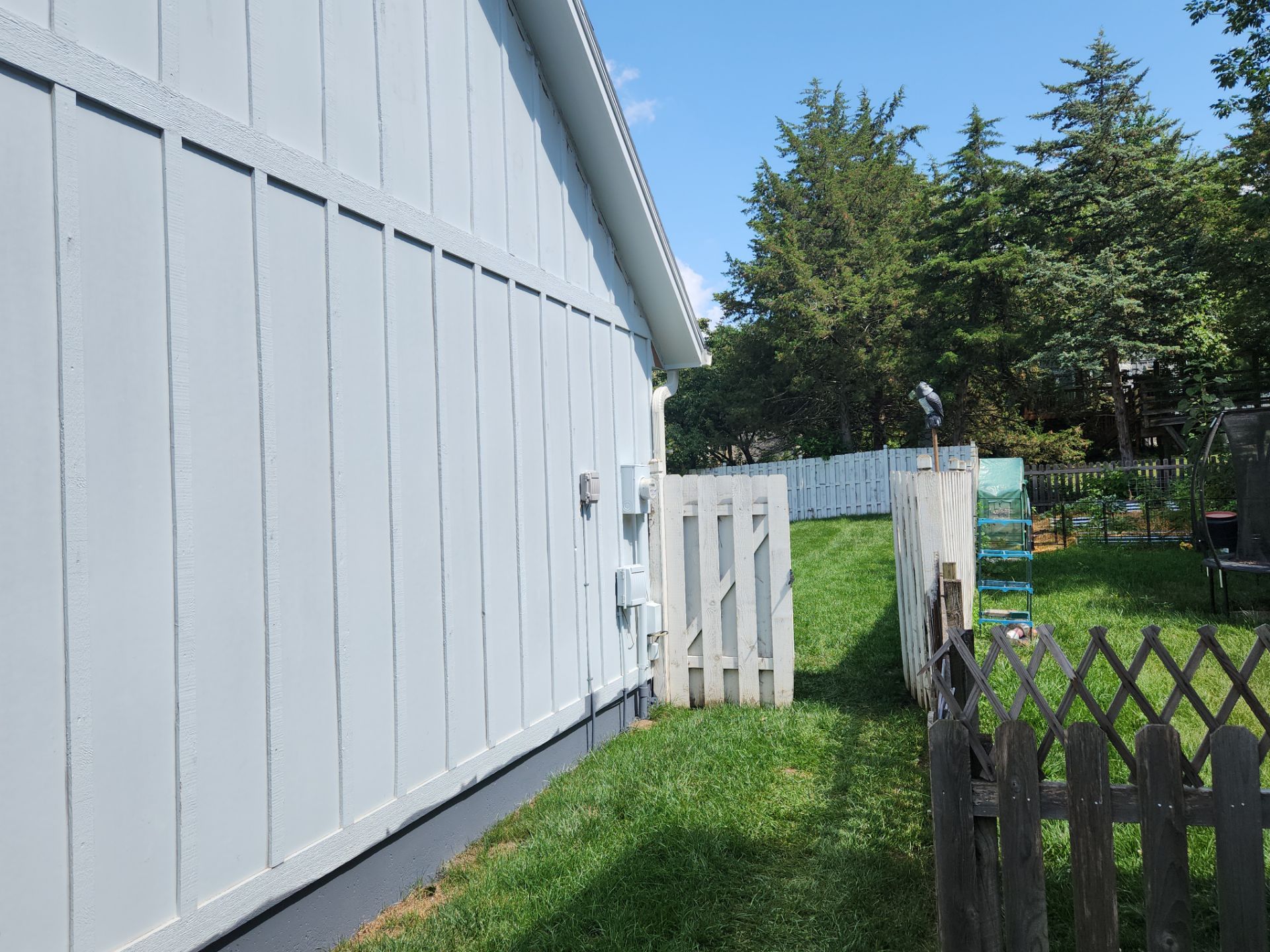James Hardie siding in Overland park  by EEC  Windows, Siding & Roofing 