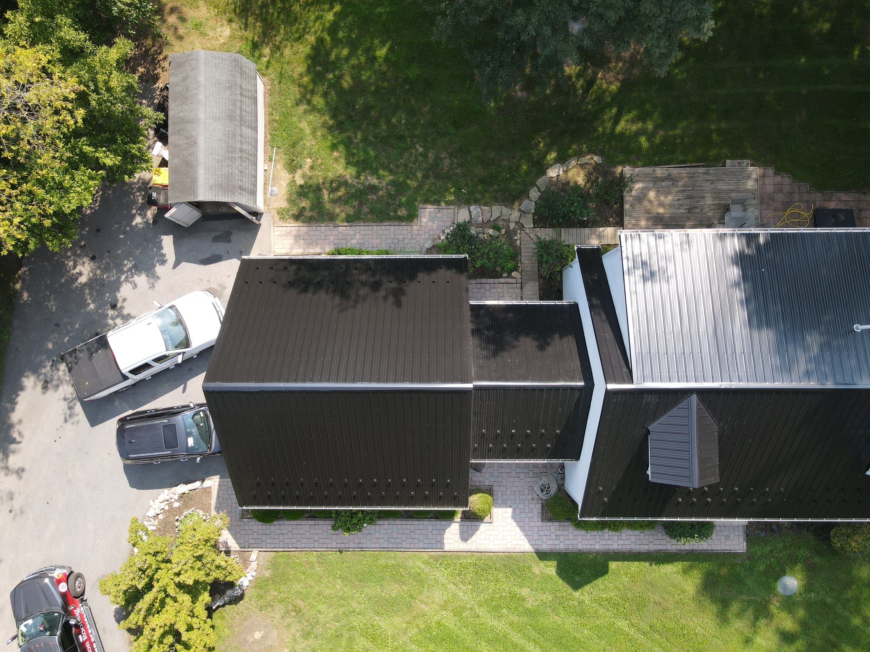 Everlast Azm Black  by Teflon Roofing