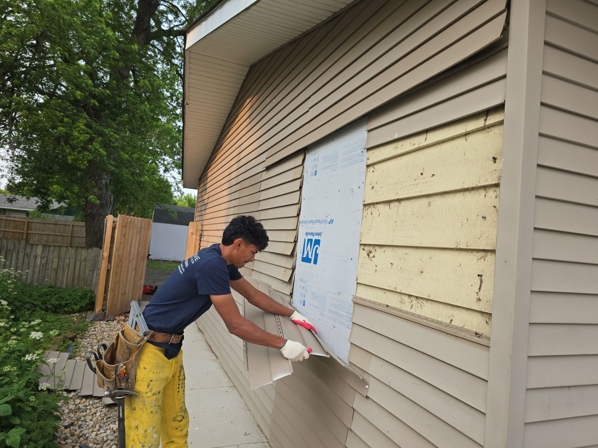 Vinyl Siding by NextWave Construction