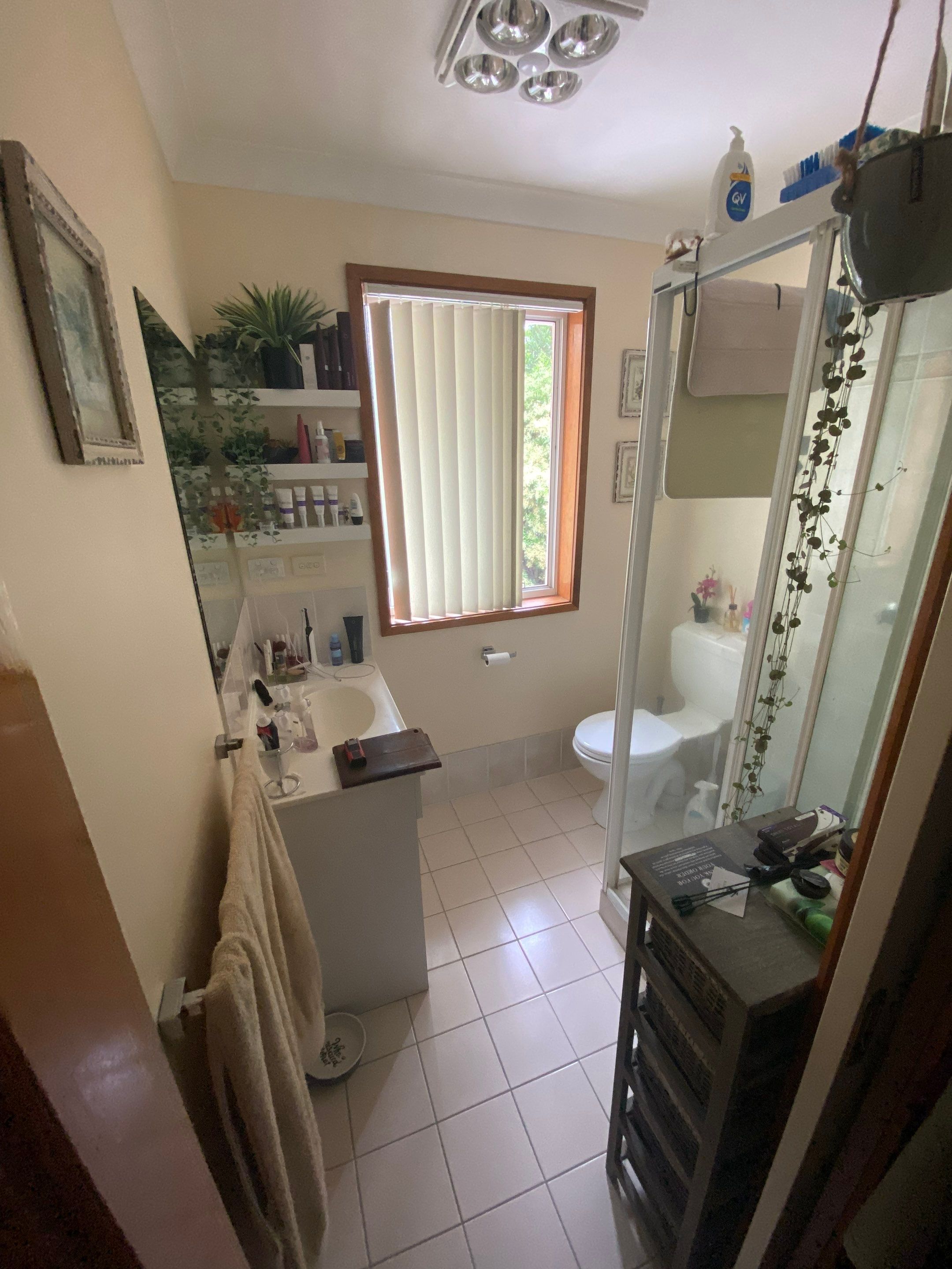 Double Bathroom & Double Toilet Renovation by Re-seal Bathrooms