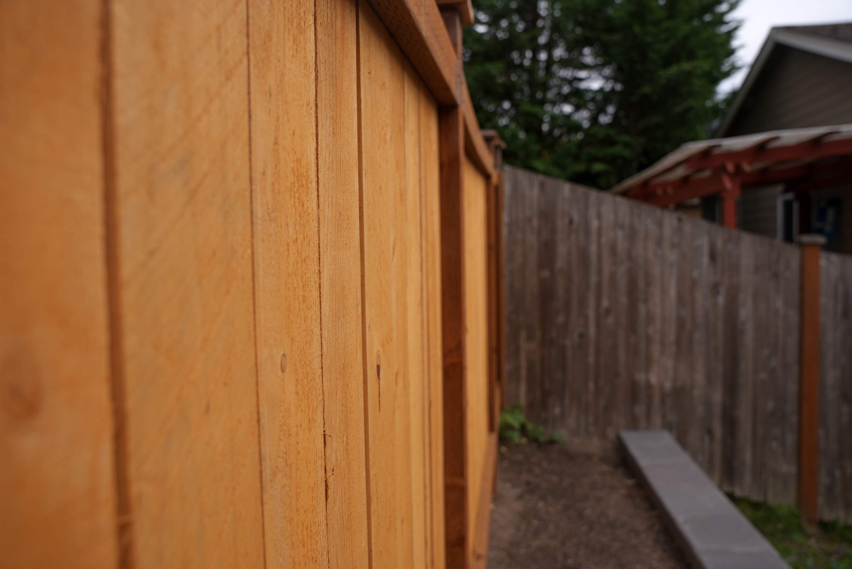 Jireh Outdoor Projects | Retaining Wall & Fence Build by Jireh Asphalt & Concrete Inc 