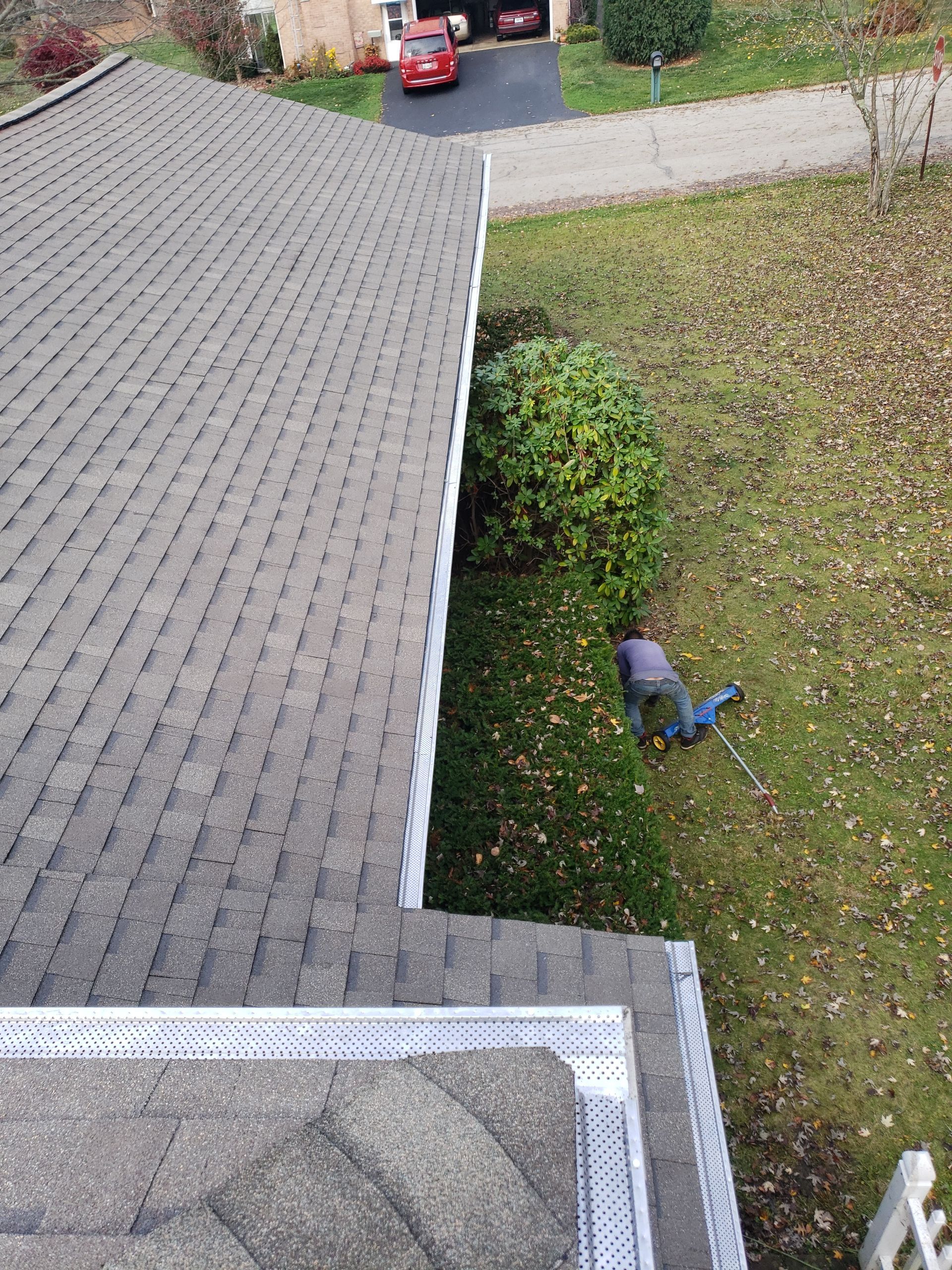 ATLAS PINNACLE COLOR: PRISTINE SCOTCHGARD WEATHERED DRIP EDGE: MUSKET BROWN by Eagle Eye Roofing