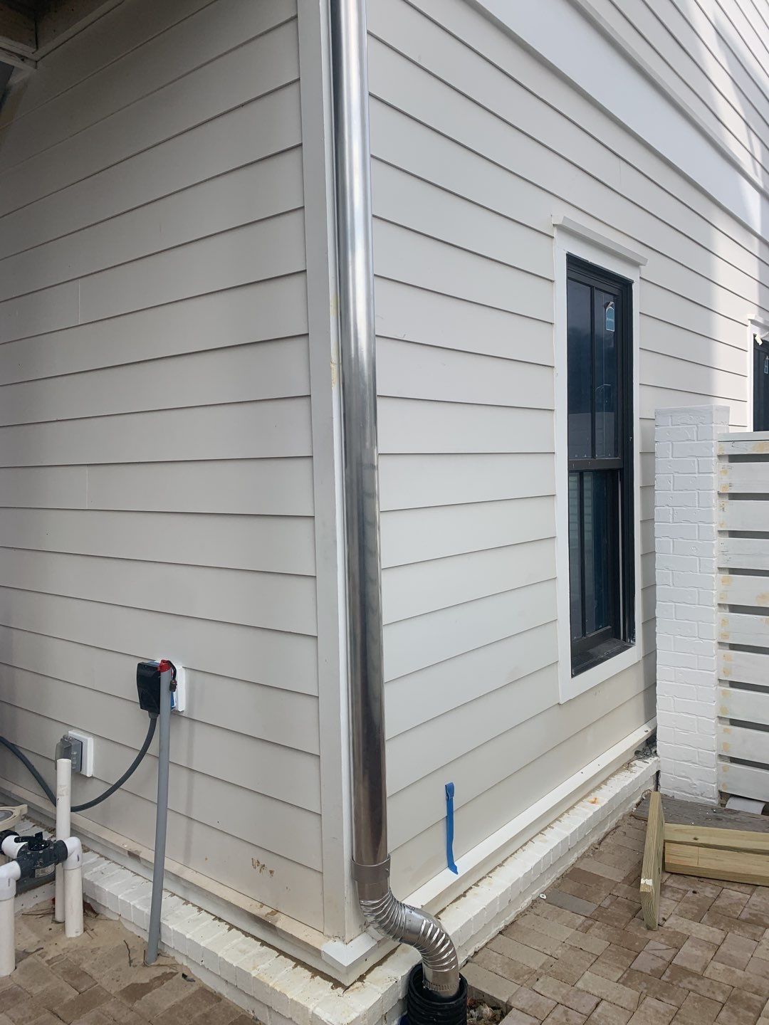 Half-Round Gutters in Galvalume Color in Santa Rosa Beach FL by Gutter Professors