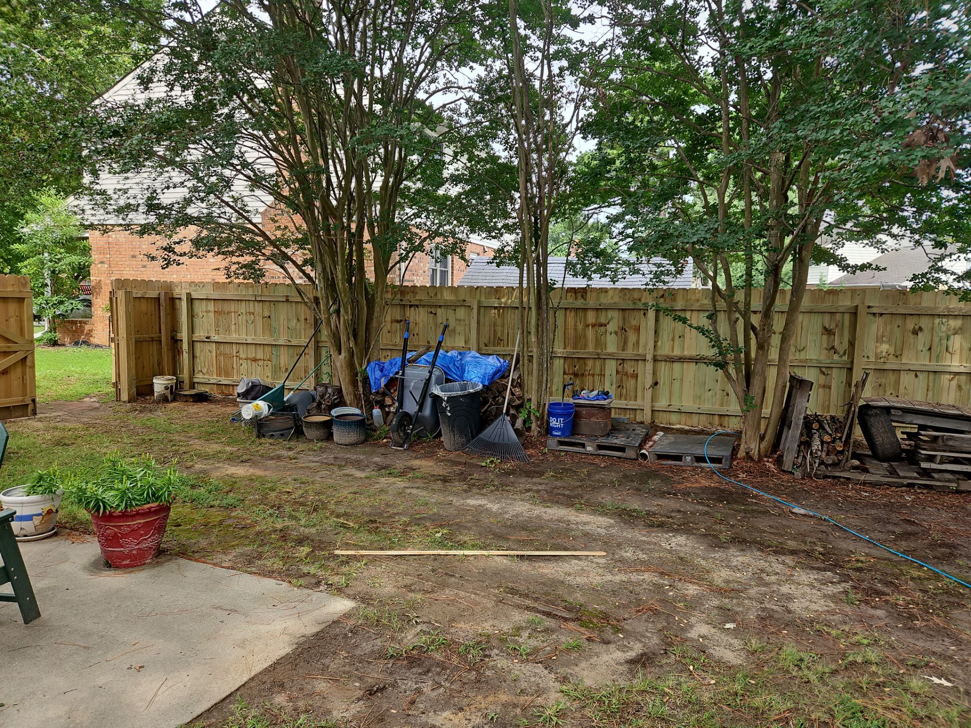Looks Like New—Year After Year! by Tidewater Fence