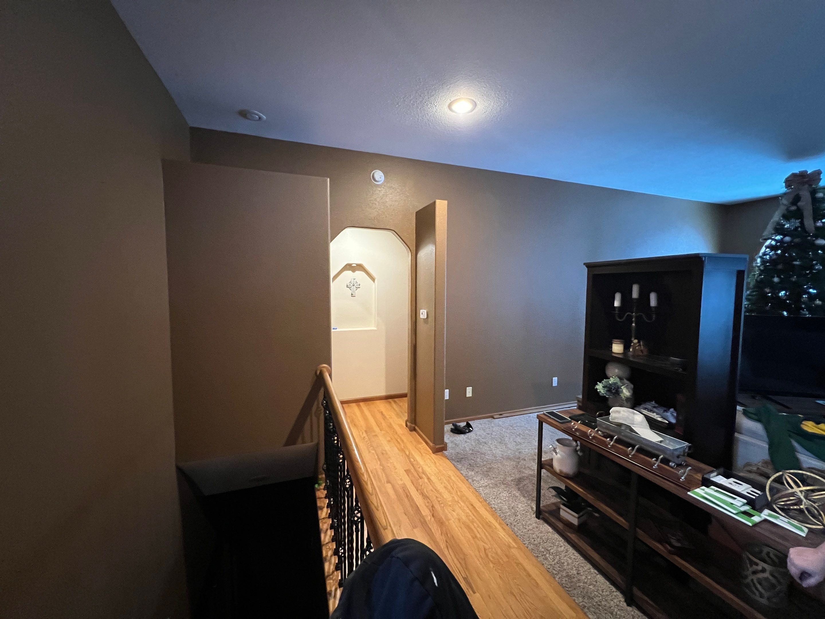 Peosta Main Floor Repaint by Grandview Painting