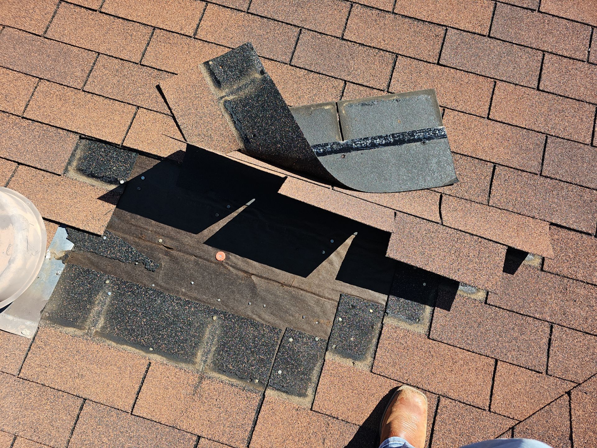 Roof Replacement & Leak repair by EL-GC LLC 