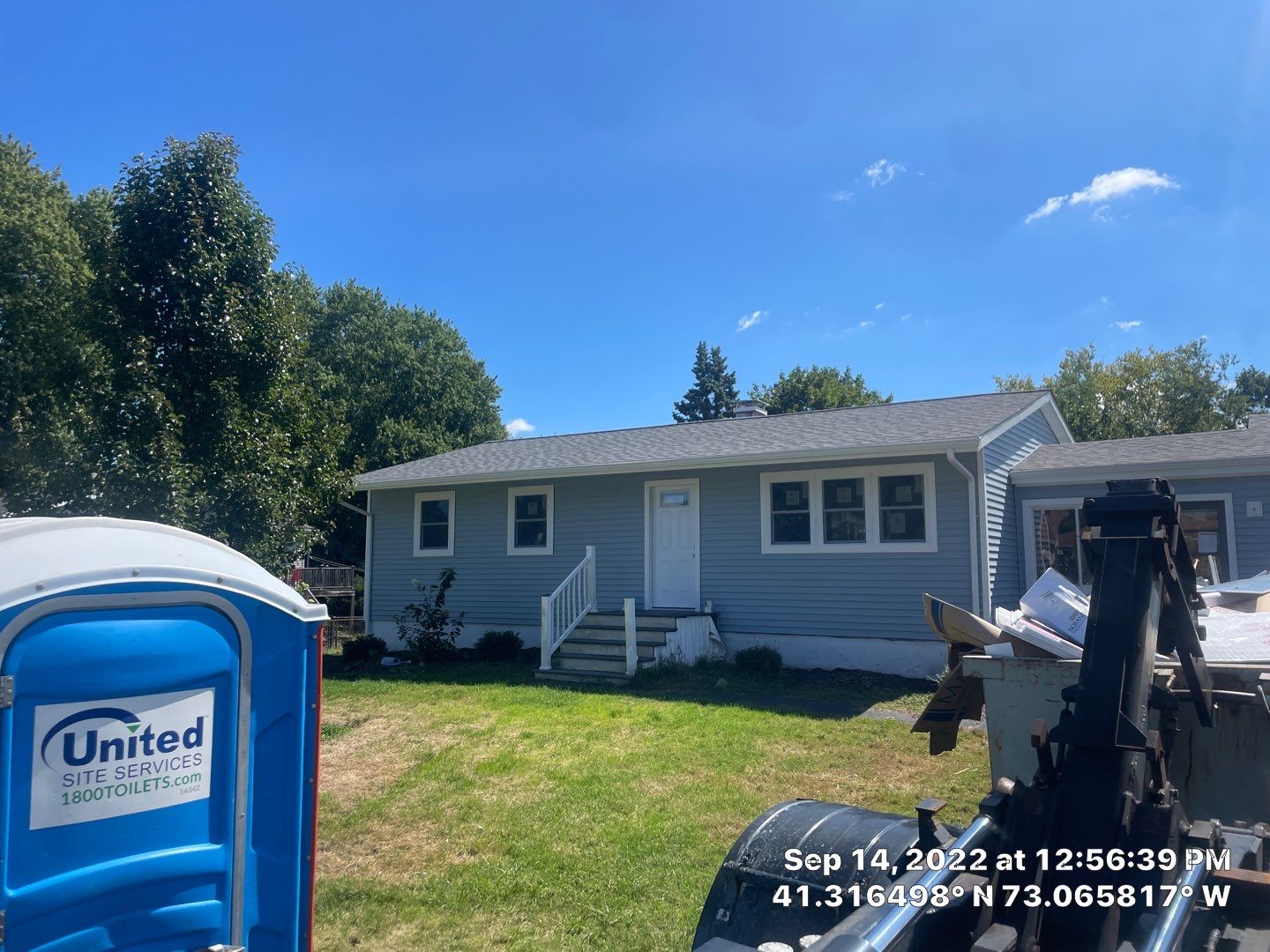 Fire Damage using Certainteed Mainsteet D4 and Owens corning quarry gray by A Plus Exterior