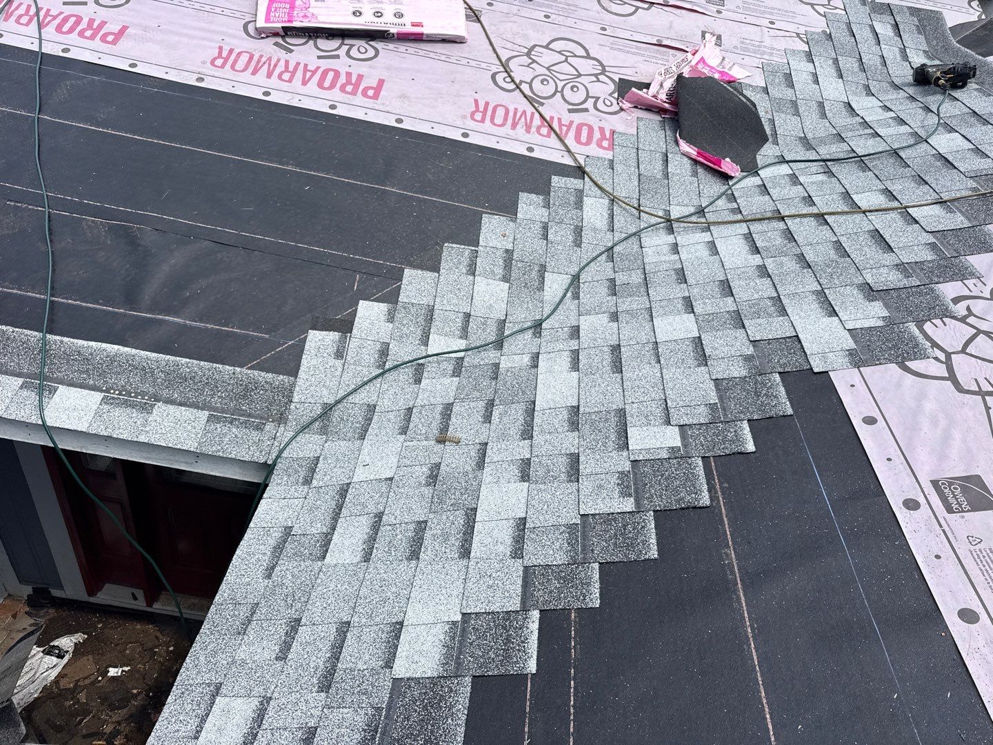 Roof Replacement using Owens Corning Tru Definitions by 180 Contractors
