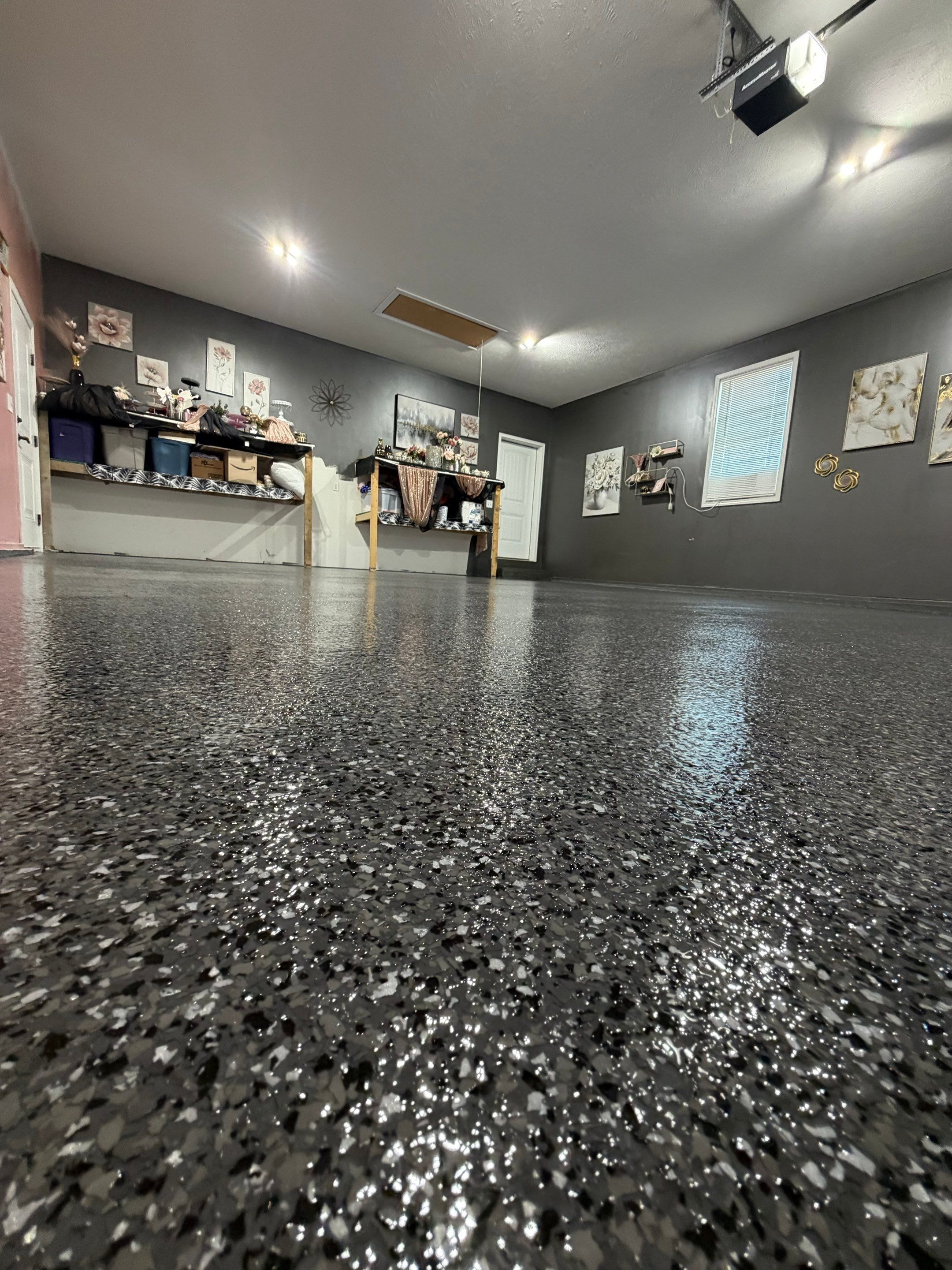 Silver Platinum Metallic - Nebraska City by Granite Garage Floors