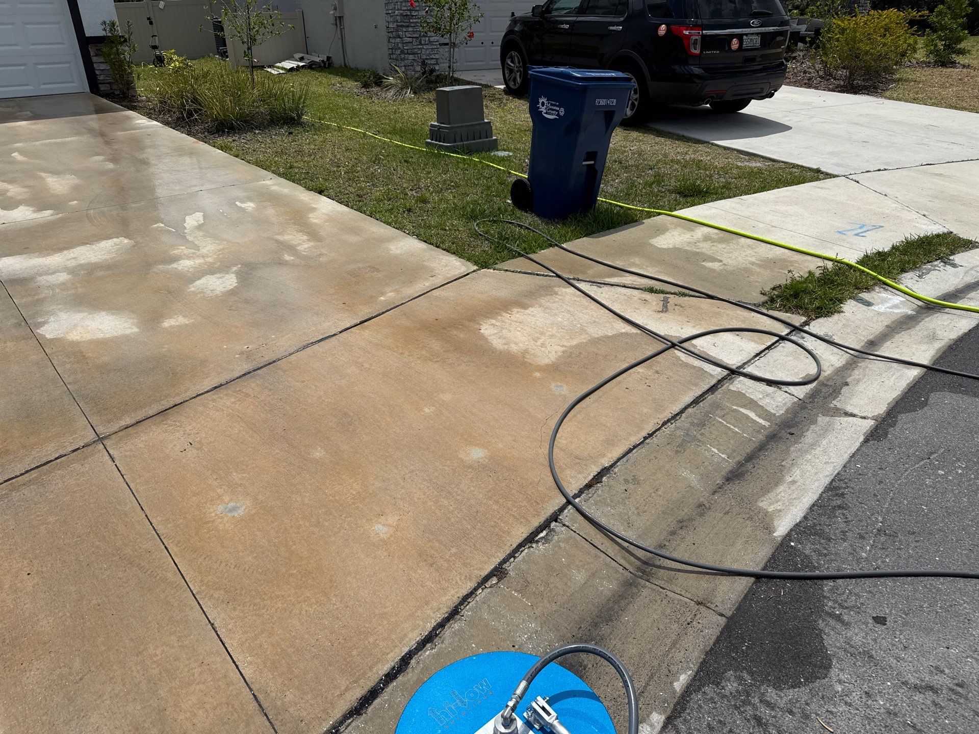 Full Exterior Concrete and Detail Cleaning – Silverstone North, Palmetto, FL by Sunshine AquaWash