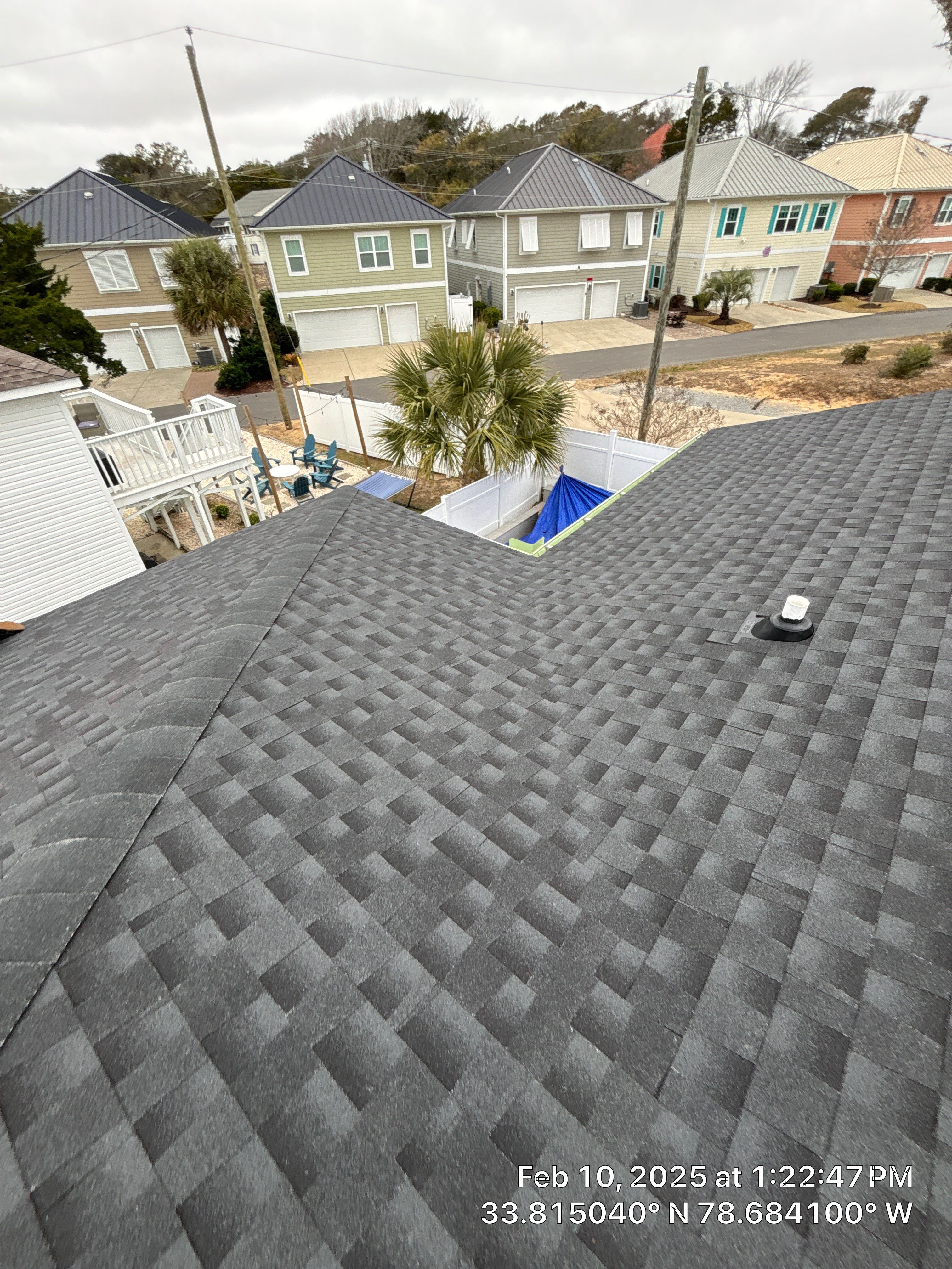 GAF HDZ - Charcoal by Linta Roofing Inc