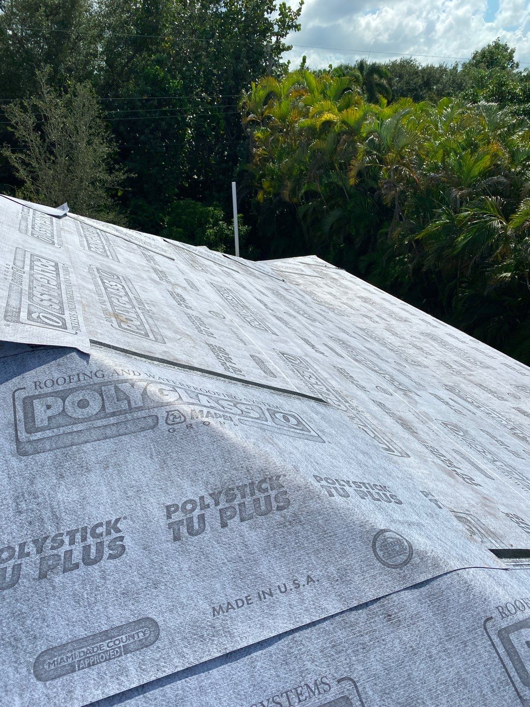 Crown Windsor Slate - Charcoal Black Color by Istueta Roofing