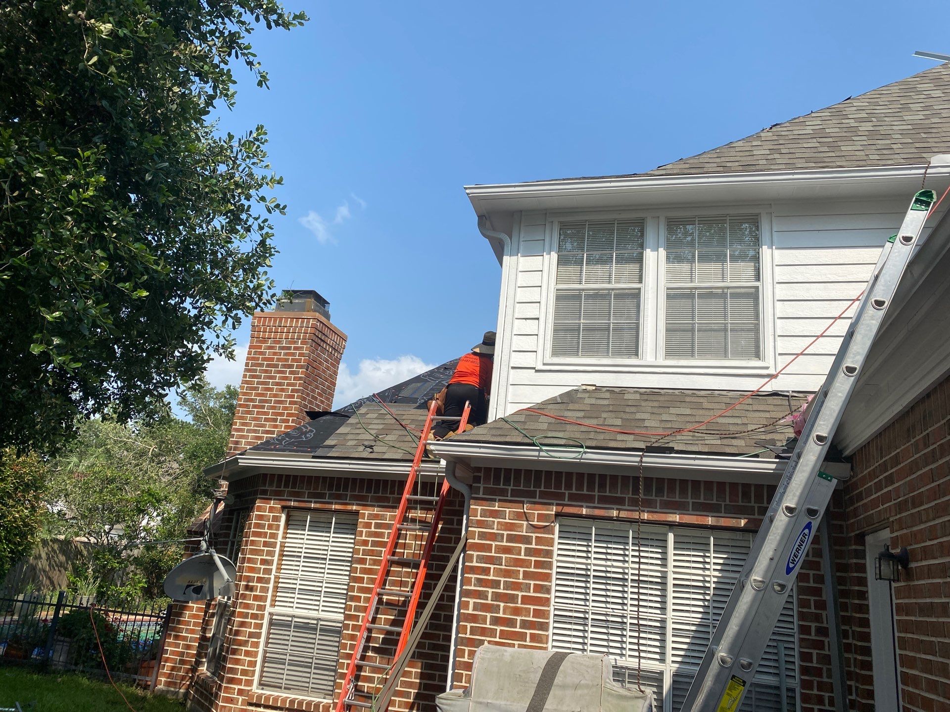 Residential Roofing Repair using Owen's Corning Duration (Lifetime) Shingles by Roof Repair Company