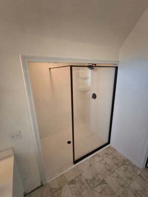 Large Onyx Shower