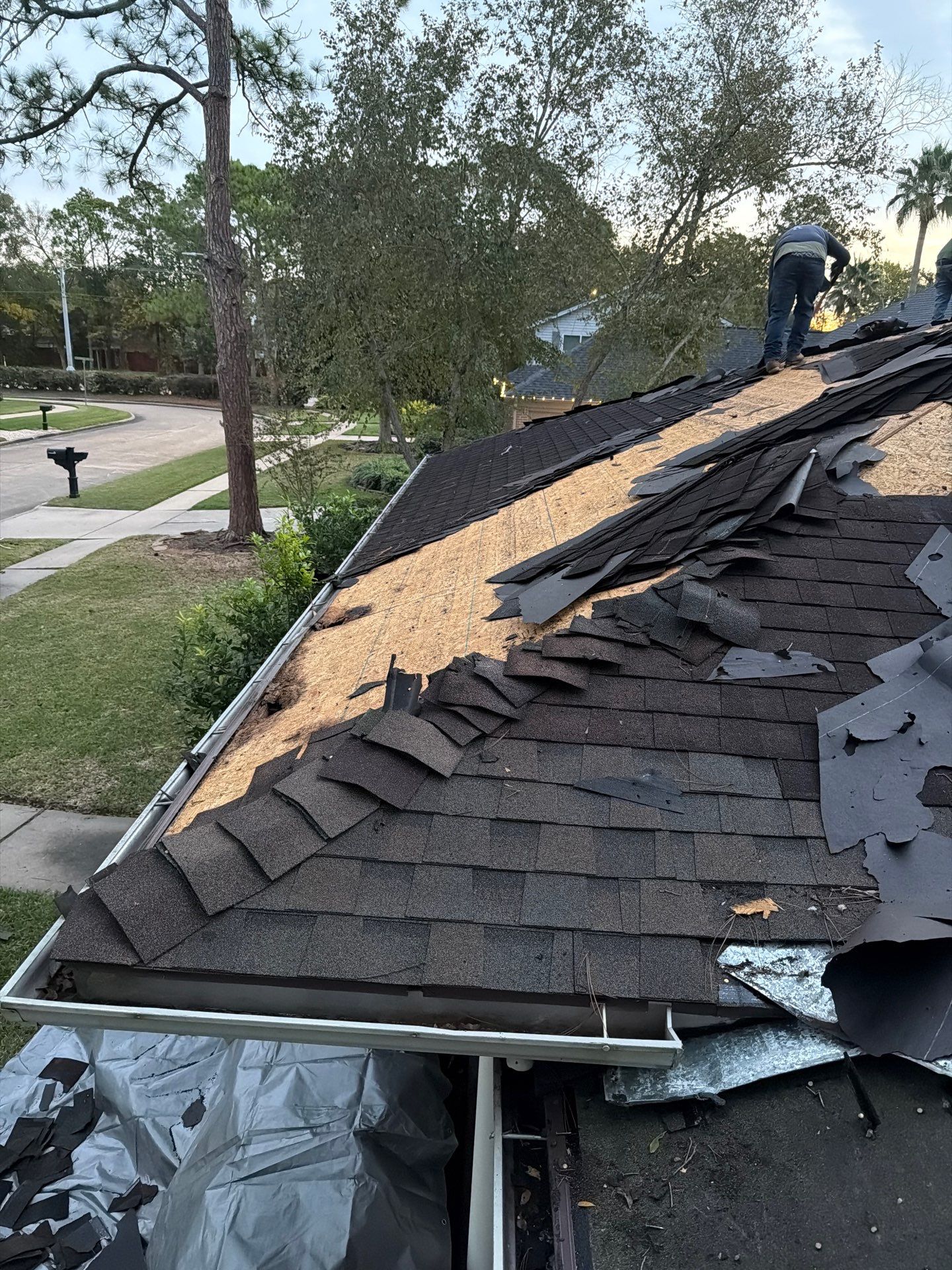 Roof Replacement in Clear Lake, Tx by Recon Roofing