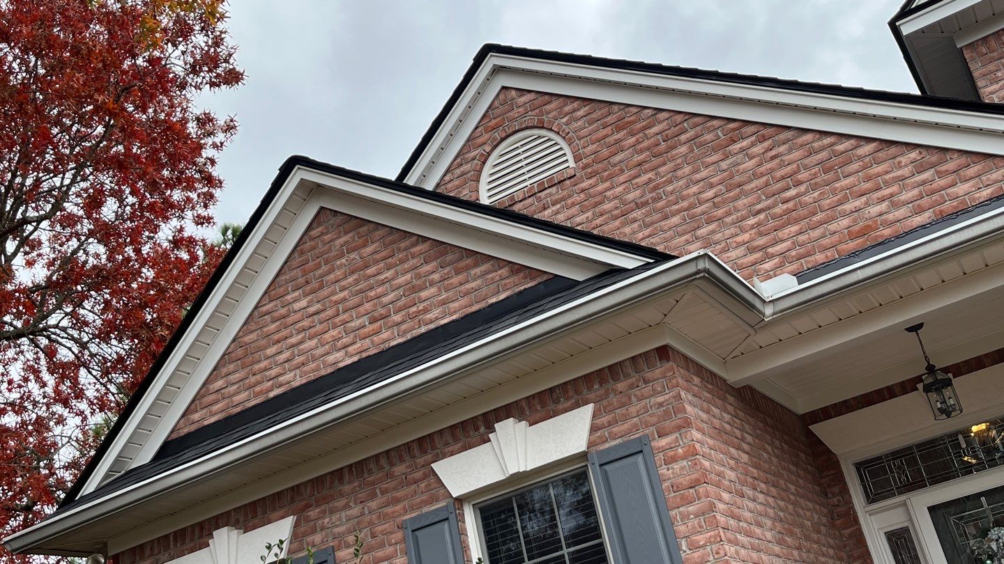 Roof Replacement using Owens Corning Oakridge Architectural Shingles by Midlands Roofing & Exteriors