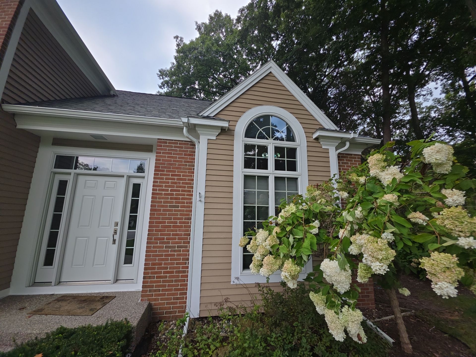 Exterior House Painting in Spring Lake, MI by Gordon Painting