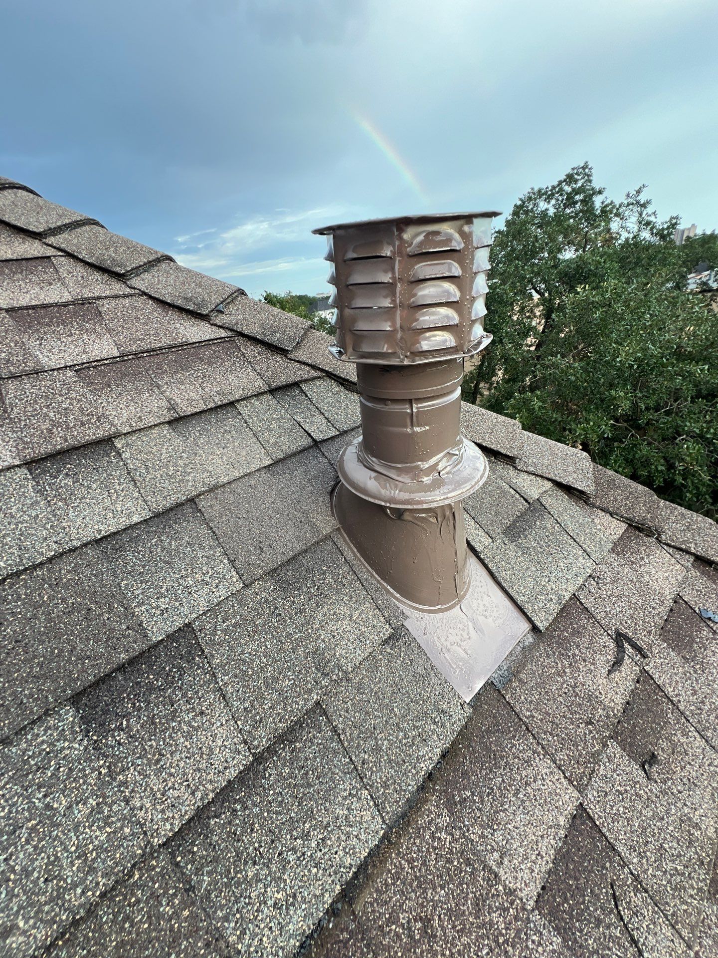 Hail Damage using Owen's Corning Duration (Lifetime) Shingles by Roof Repair Company