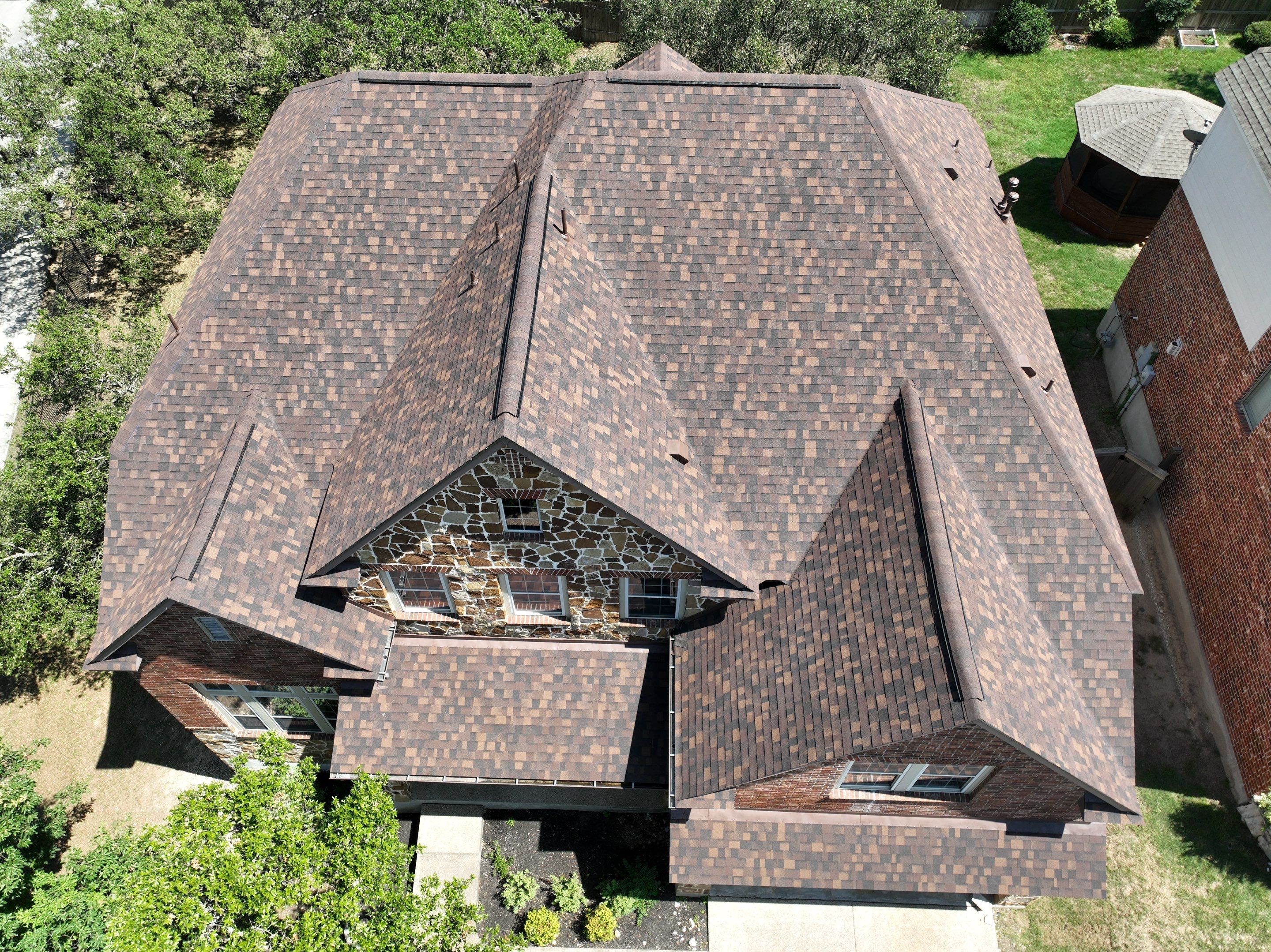 Residential Roof Replacement using Owens Corning 30 year Architectural Shingles by Premier Roofing and Contracting