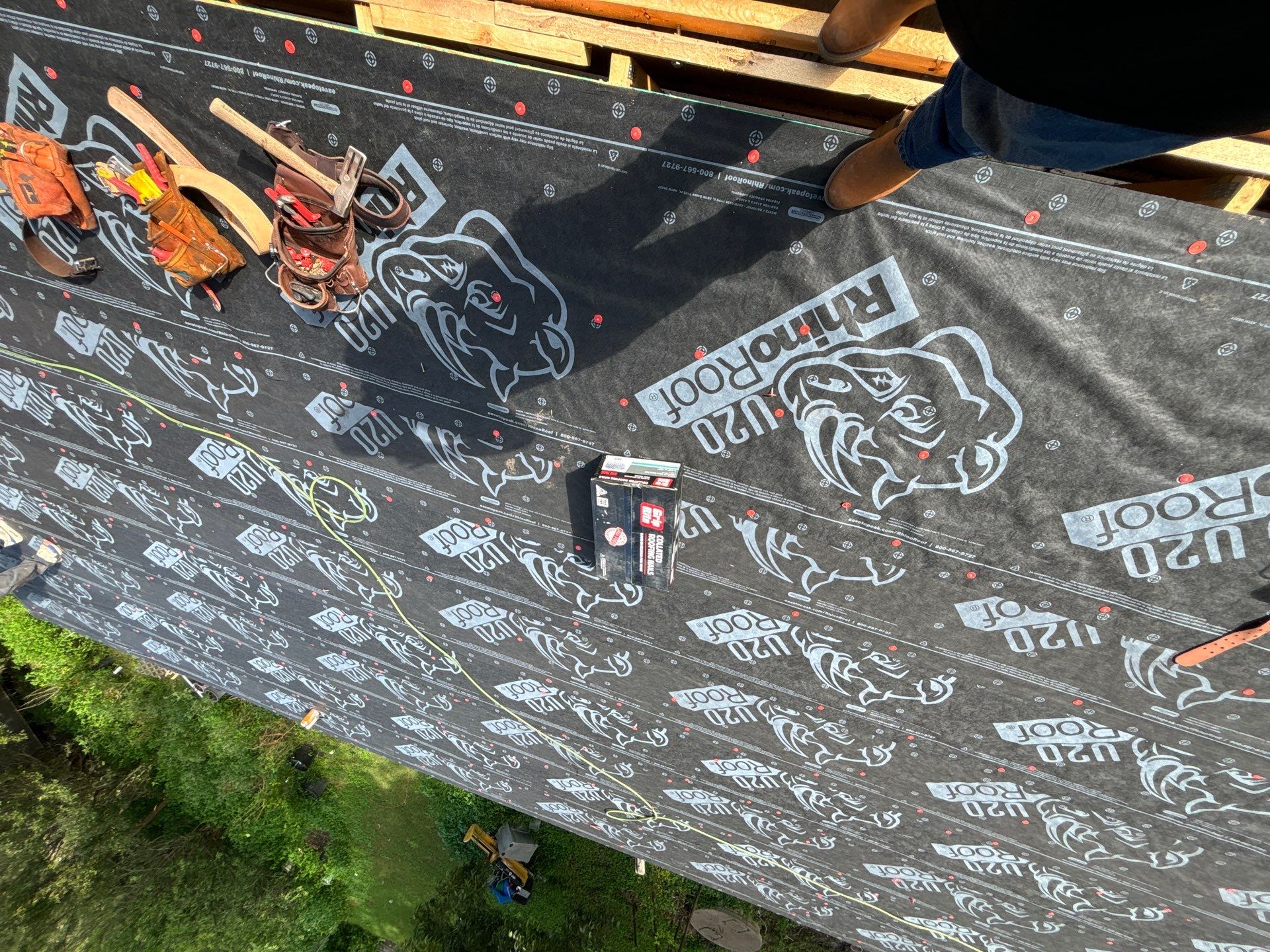 Residential Roofing Installation using Owen's Corning Duration (Lifetime) Shingles by Roof Repair Company