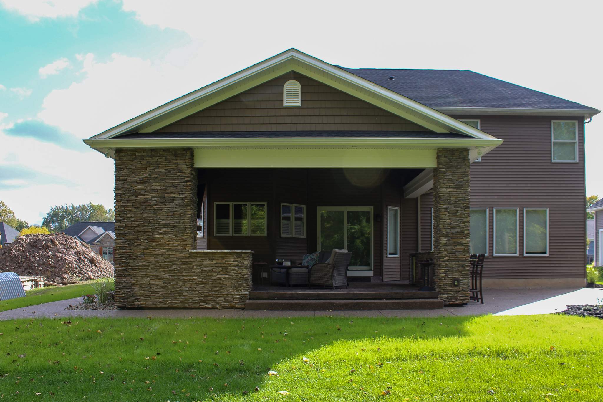 Outdoor Living - Addition by Ivy Lea Construction
