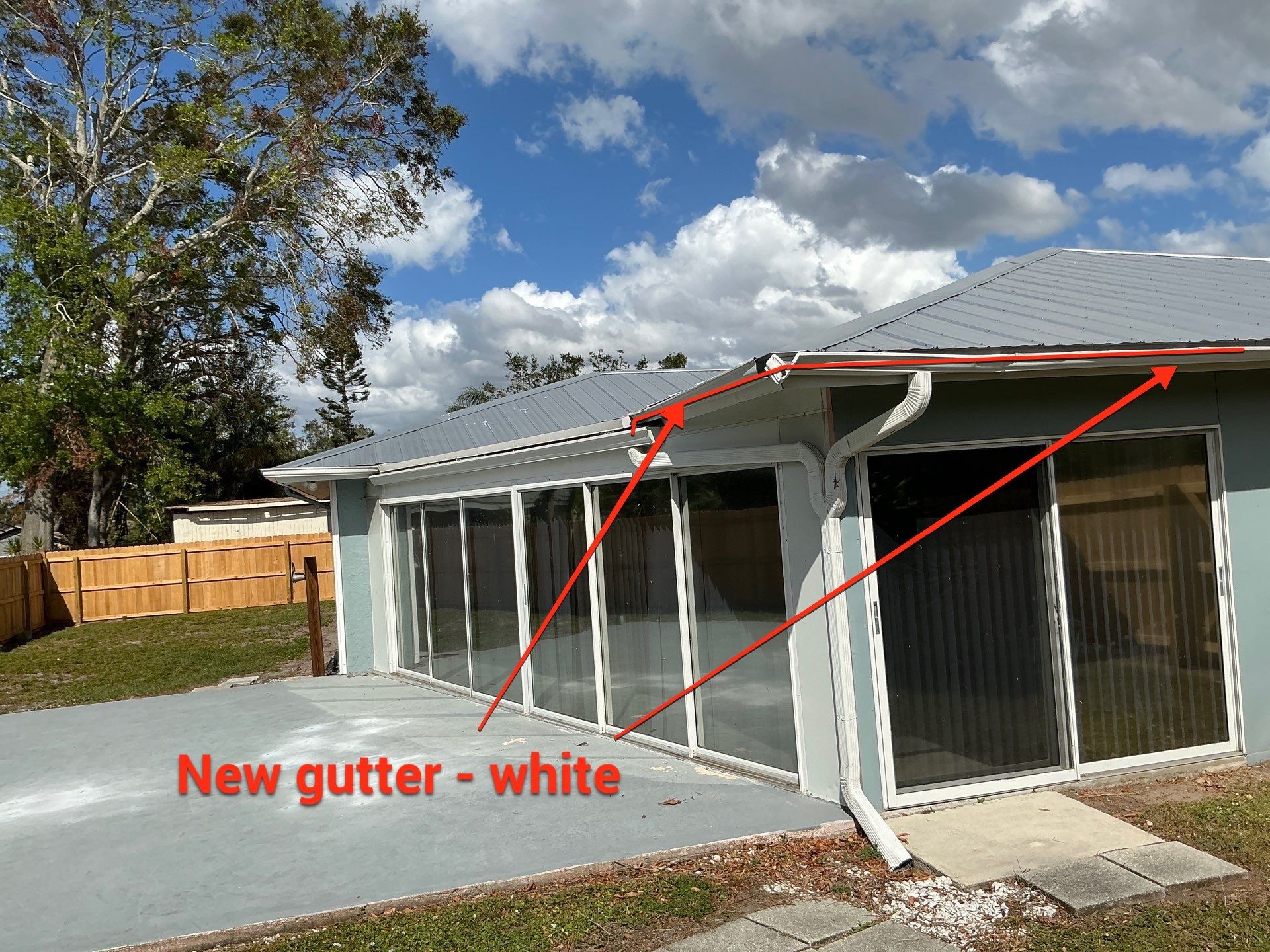 6-Inch Seamless Gutters in Sarasota FL by Gutter Professors