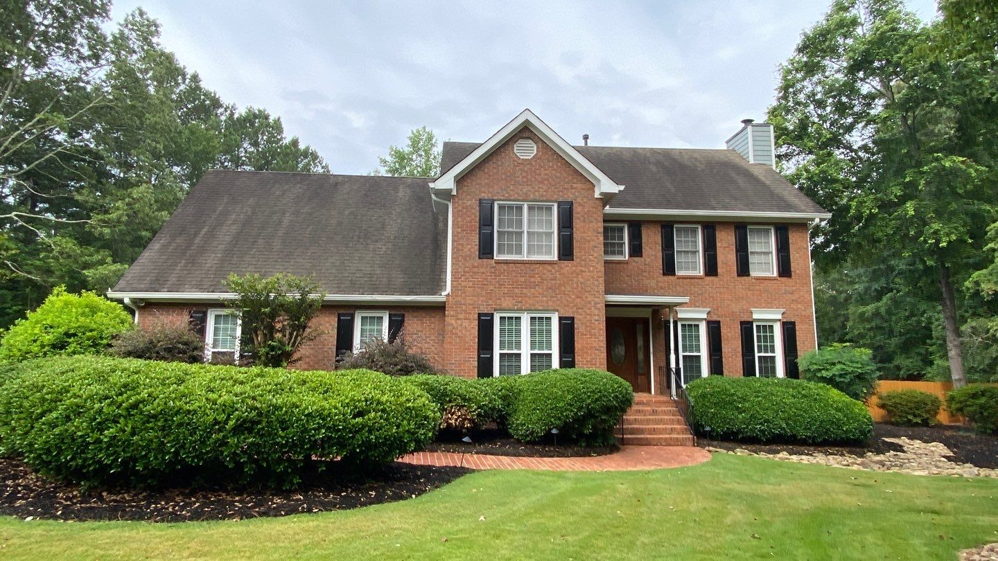 🏡 Brick Home Transformation with Pewter Gray by Georgia Roof Advisors