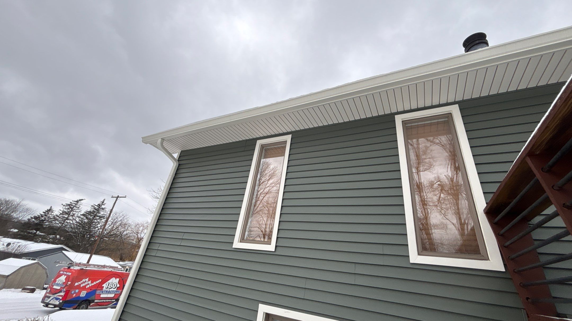 Siding Replacement using Alside Charter Oak D4.5" by 180 Contractors
