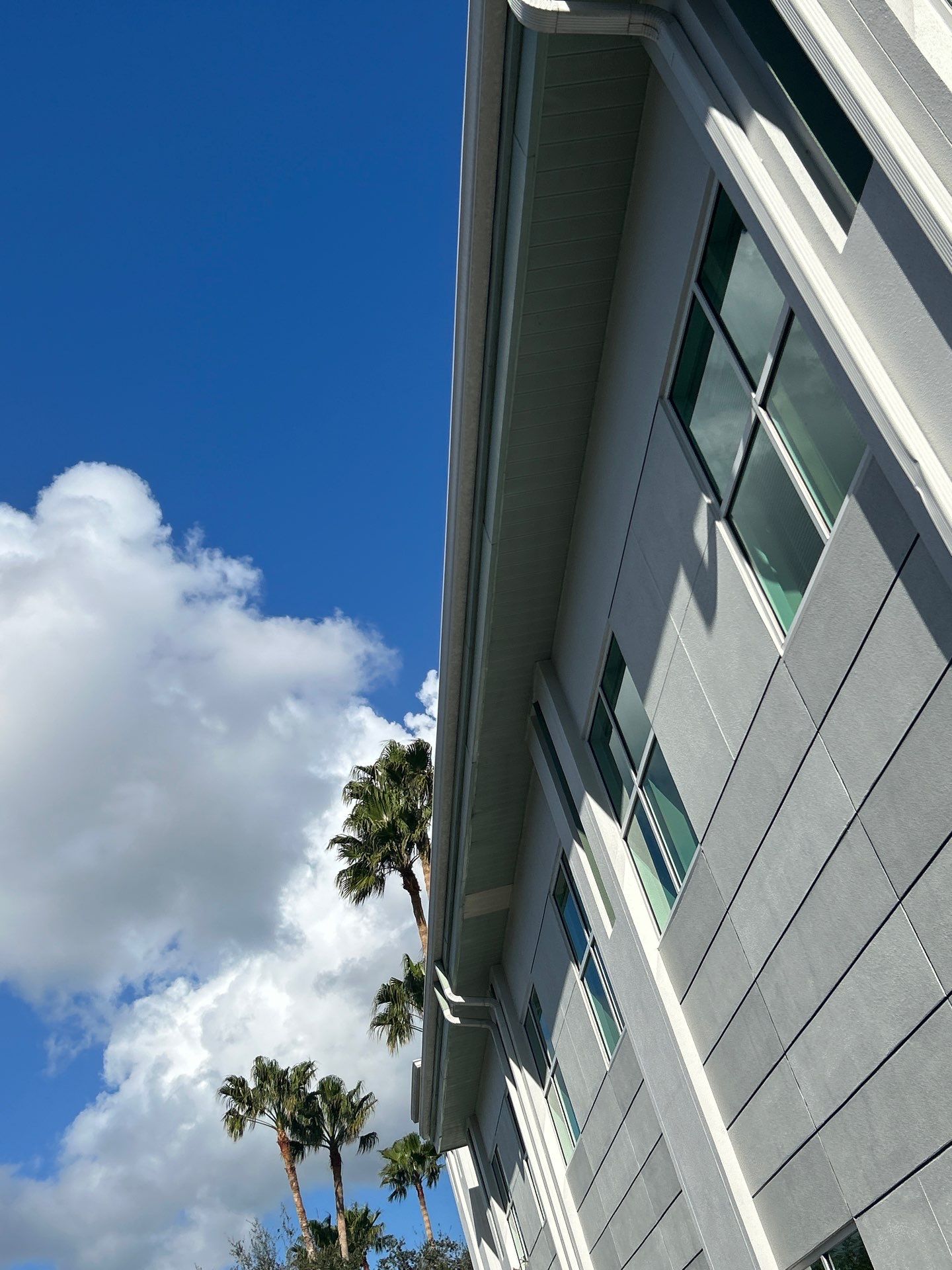 6-Inch White Seamless Gutters in Sarasota FL by Gutter Professors