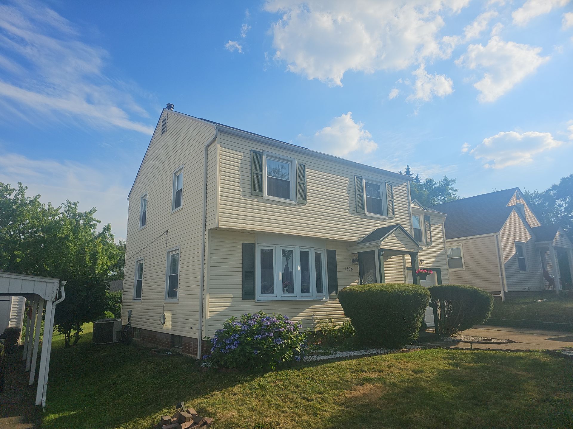 Robert Coy 1306 by Silver Leaf Contracting 