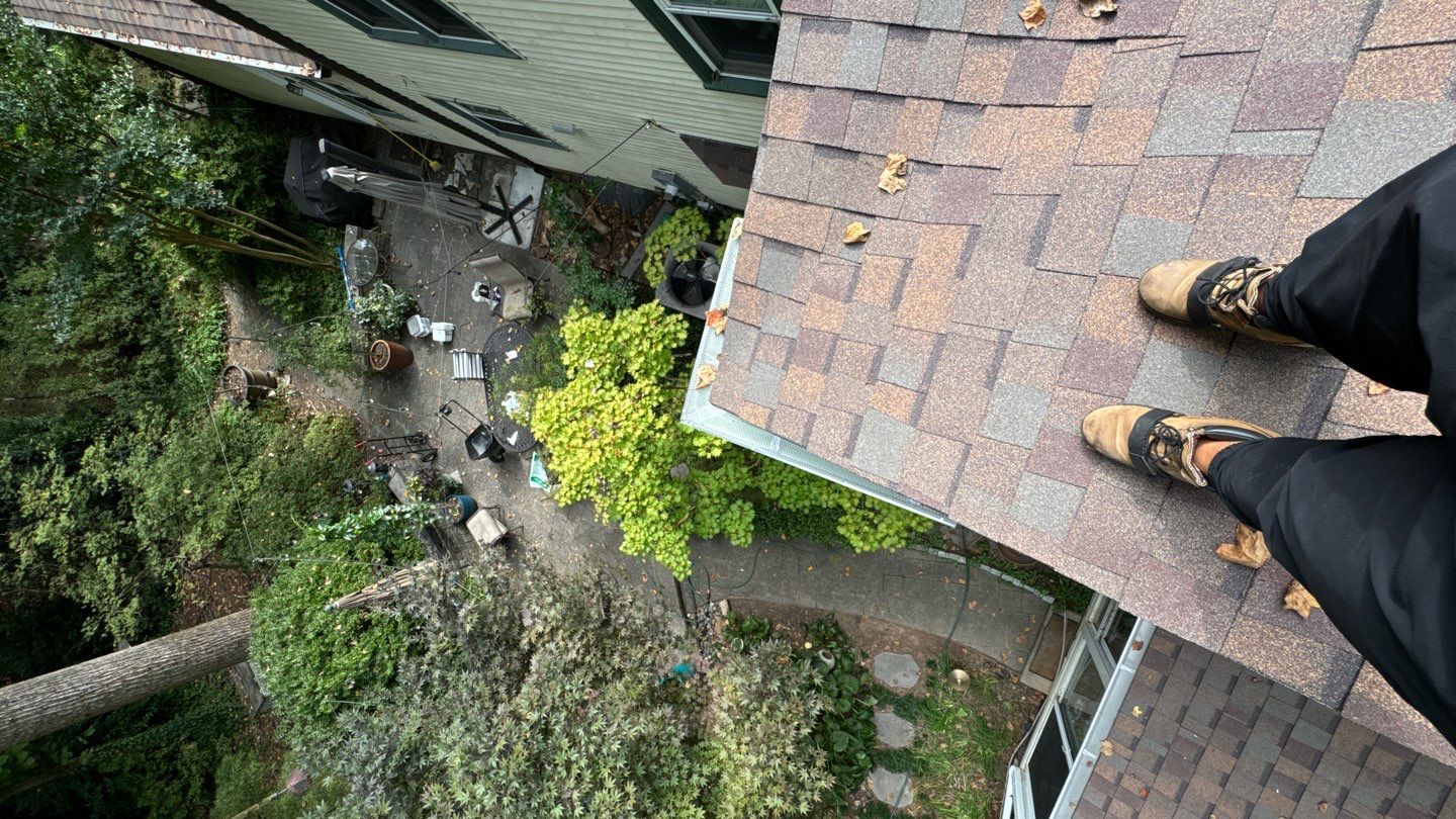 Fairfax Station: Residential Roof Replacement with CertainTeed Landmark Pro Designer Shingles in Max Def Heather Blend by RM Banning, Inc.