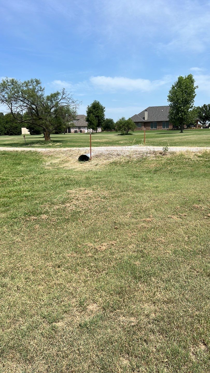 1000' Drive and Patio using Concrete by Clays Services Inc