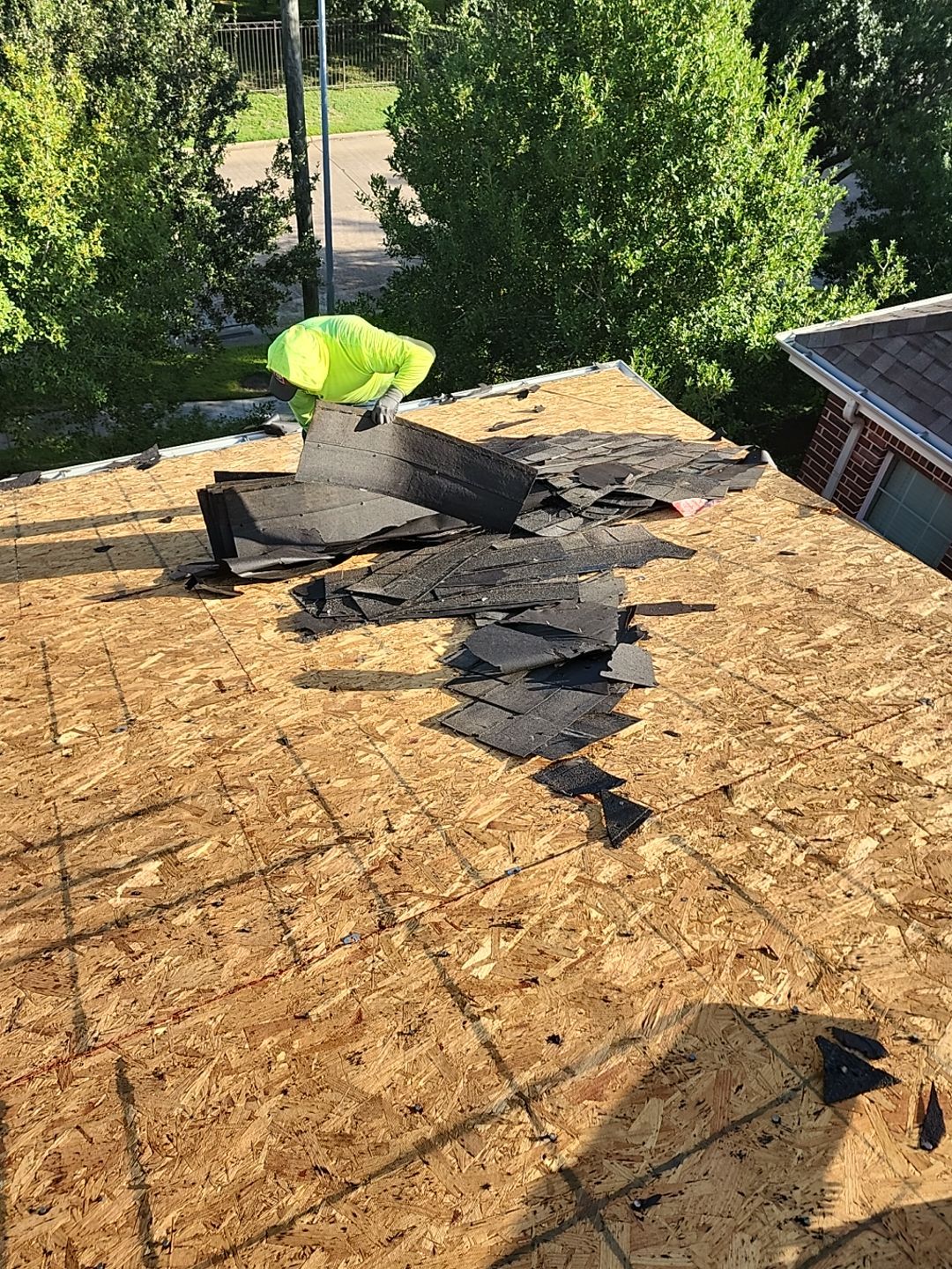 Residential Roofing Installation using Owen's Corning Duration (Lifetime) Shingles by Roof Repair Company