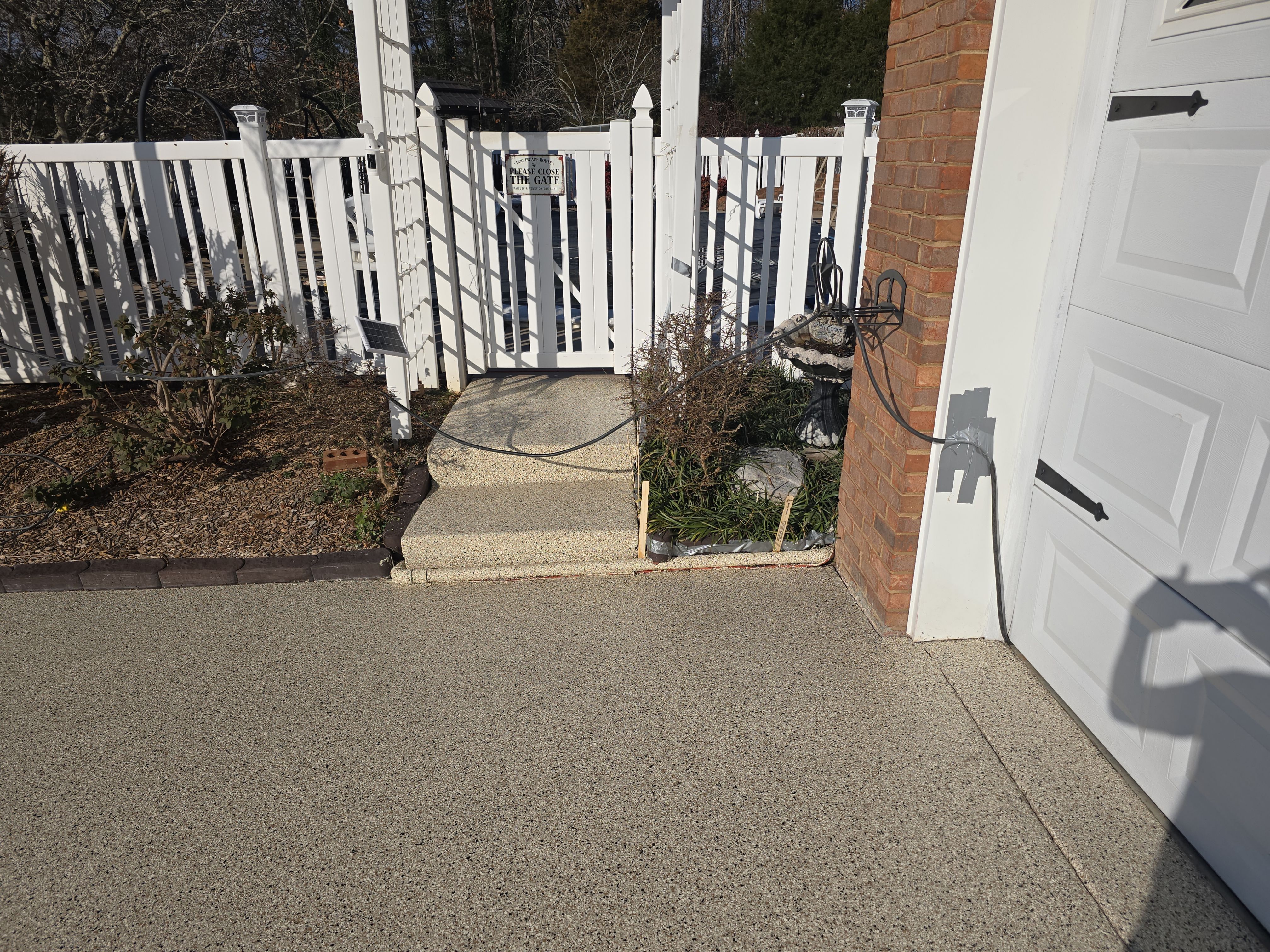 Driveway & Sidewalk using Desert by Elite Floor Solutions