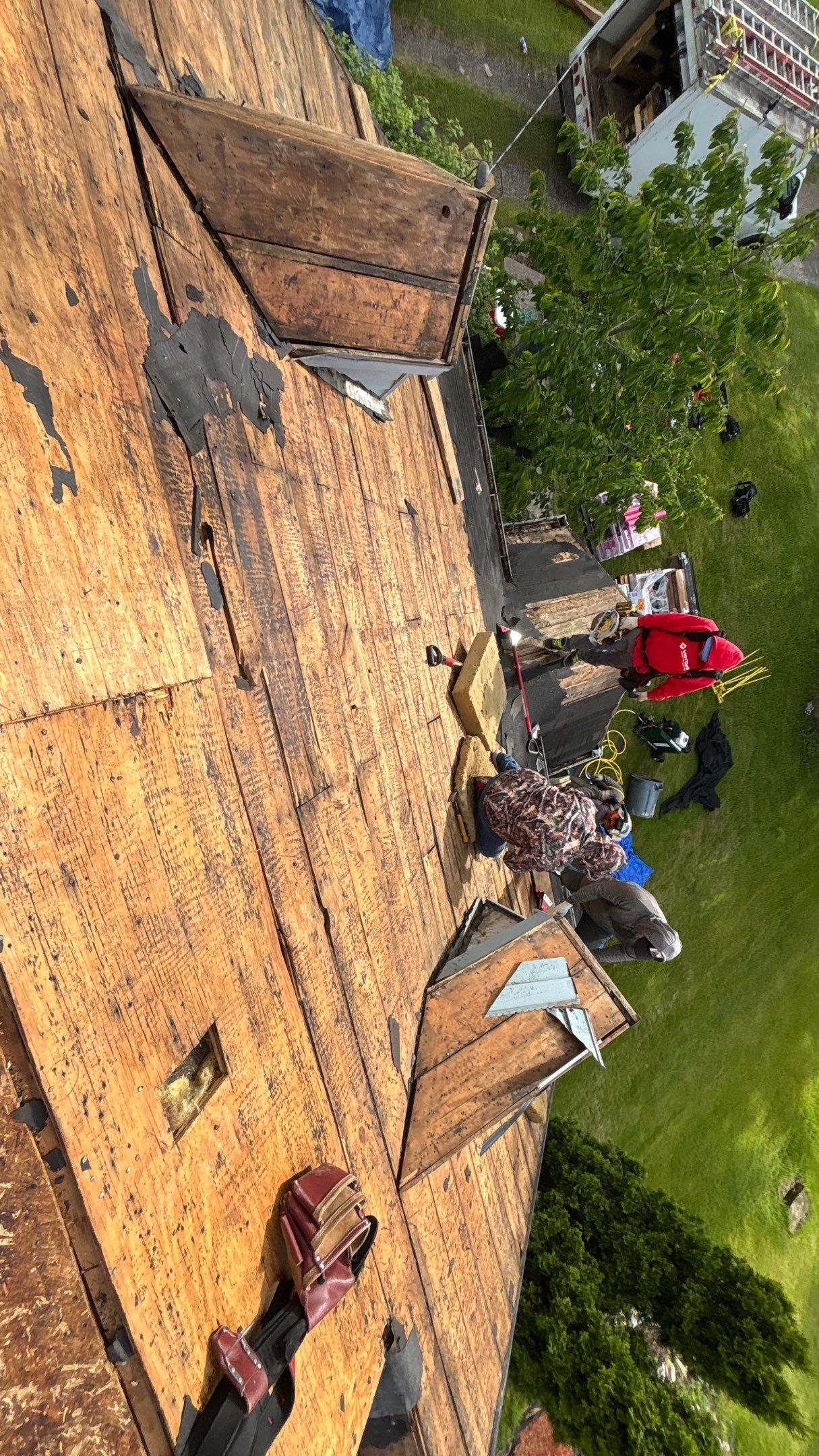 Roof Replacement using Owens Corning Estate Gray by 180 Contractors