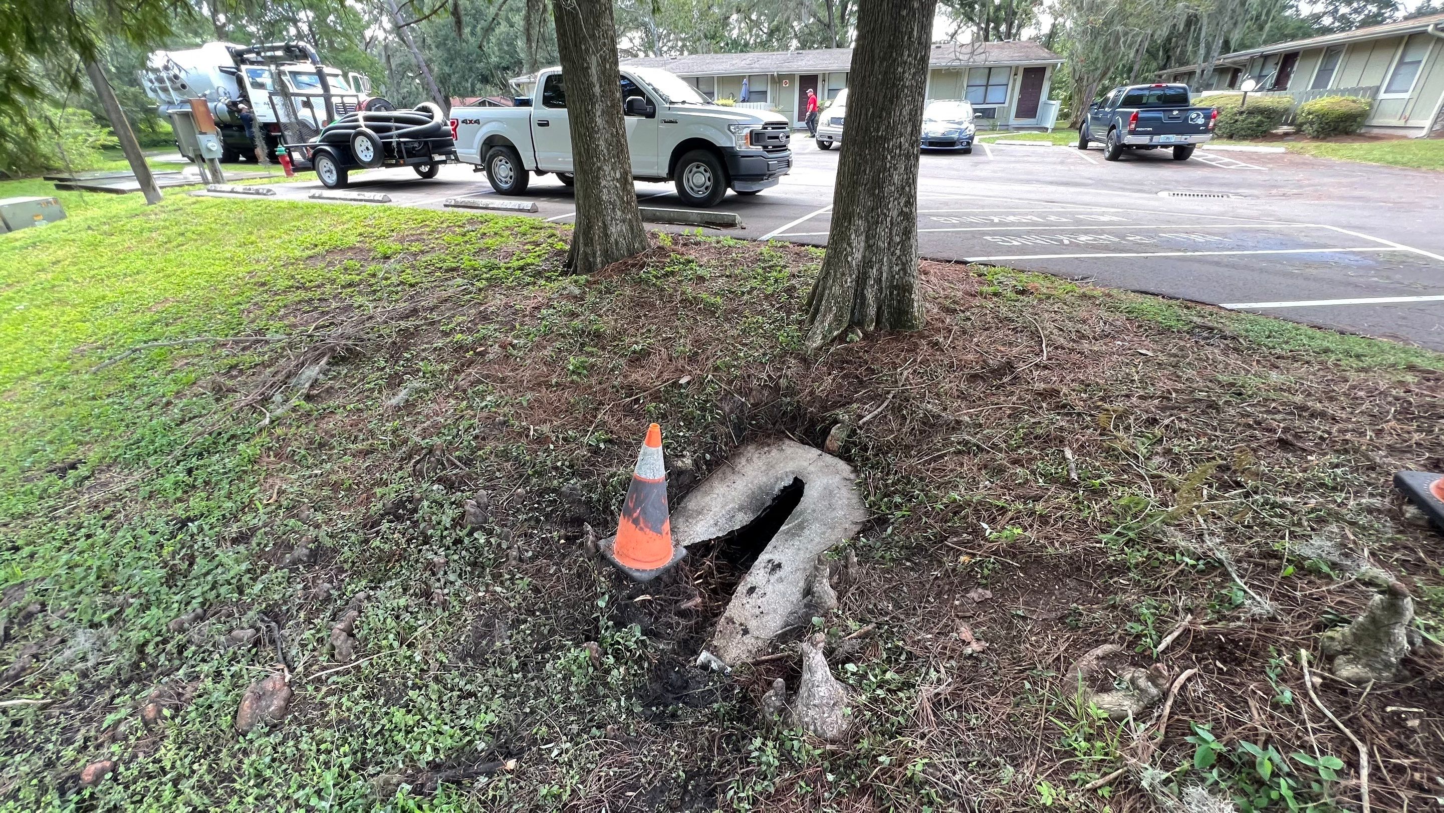 Apartment Complex Storm Water System Cleaning and Maintenance by APS Power & Water