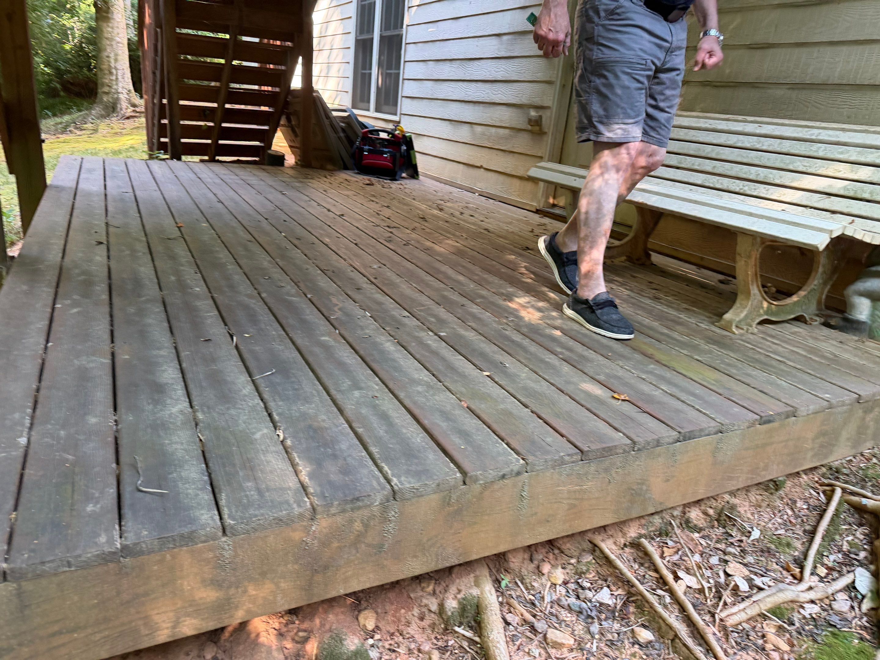 Deck using Wood Sealant by DuraSeal