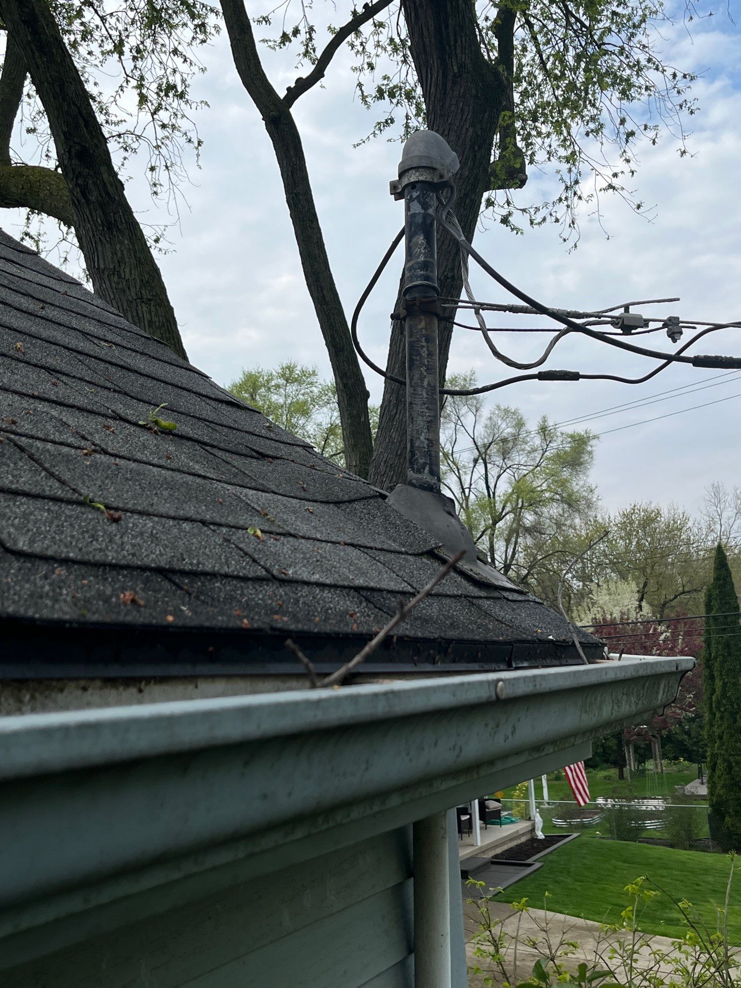 Roof Replacement using Owens Corning Estate Gray by 180 Contractors