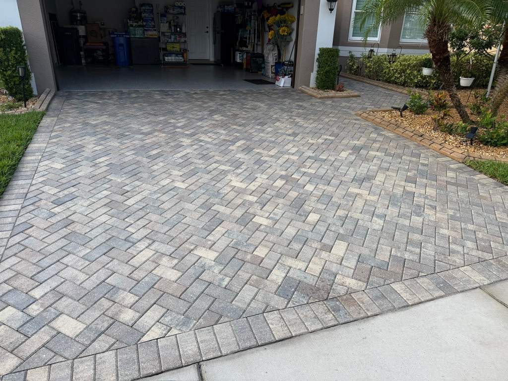 Paver Sealing and Restoration for Valencia Lakes Driveway by Supreme Paver Experts