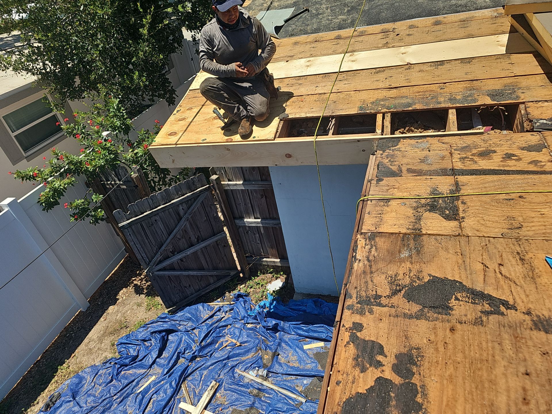 Project in Largo 33774 by Mitchell Roofing Company LLC 